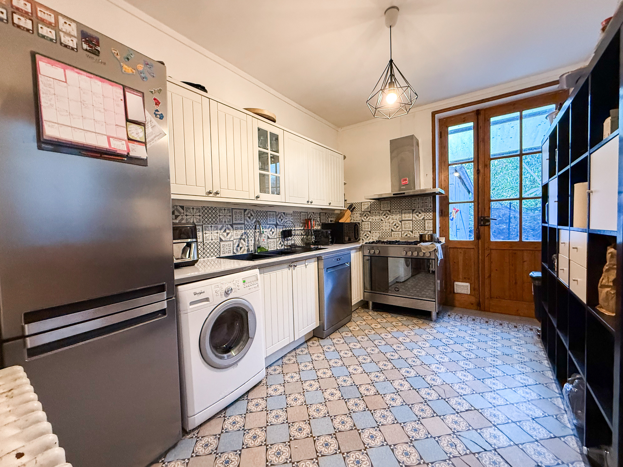 Immo80 – L'immobilier à Amiens et dans la Somme-AMIENS – QUARTIER SAINT ACHEUL – AMIENOISE – 3 CHAMBRES – 1 BUREAU – JARDIN – COUR