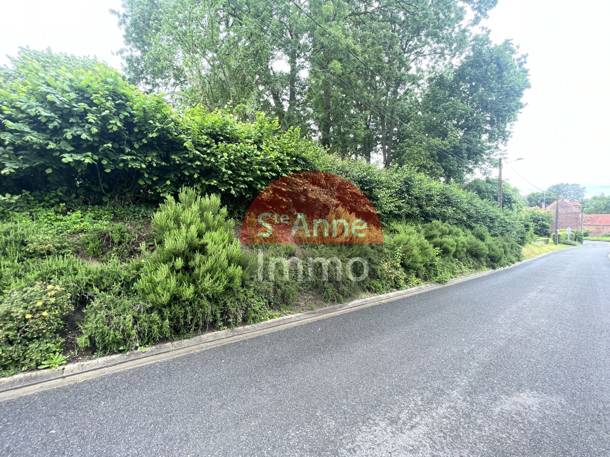Immo80 – L'immobilier à Amiens et dans la Somme-BOUILLANCOURT LA BATAILLE – TERRAIN A BATIR DE 1200m2