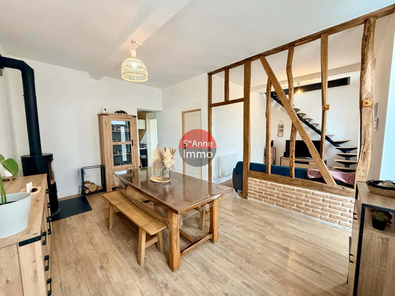 Immo80 – L'immobilier à Amiens et dans la Somme-VIGNACOURT – MAISON – 89 M2 – 3 CHAMBRES – GARAGE – JARDIN – DEPENDANCE