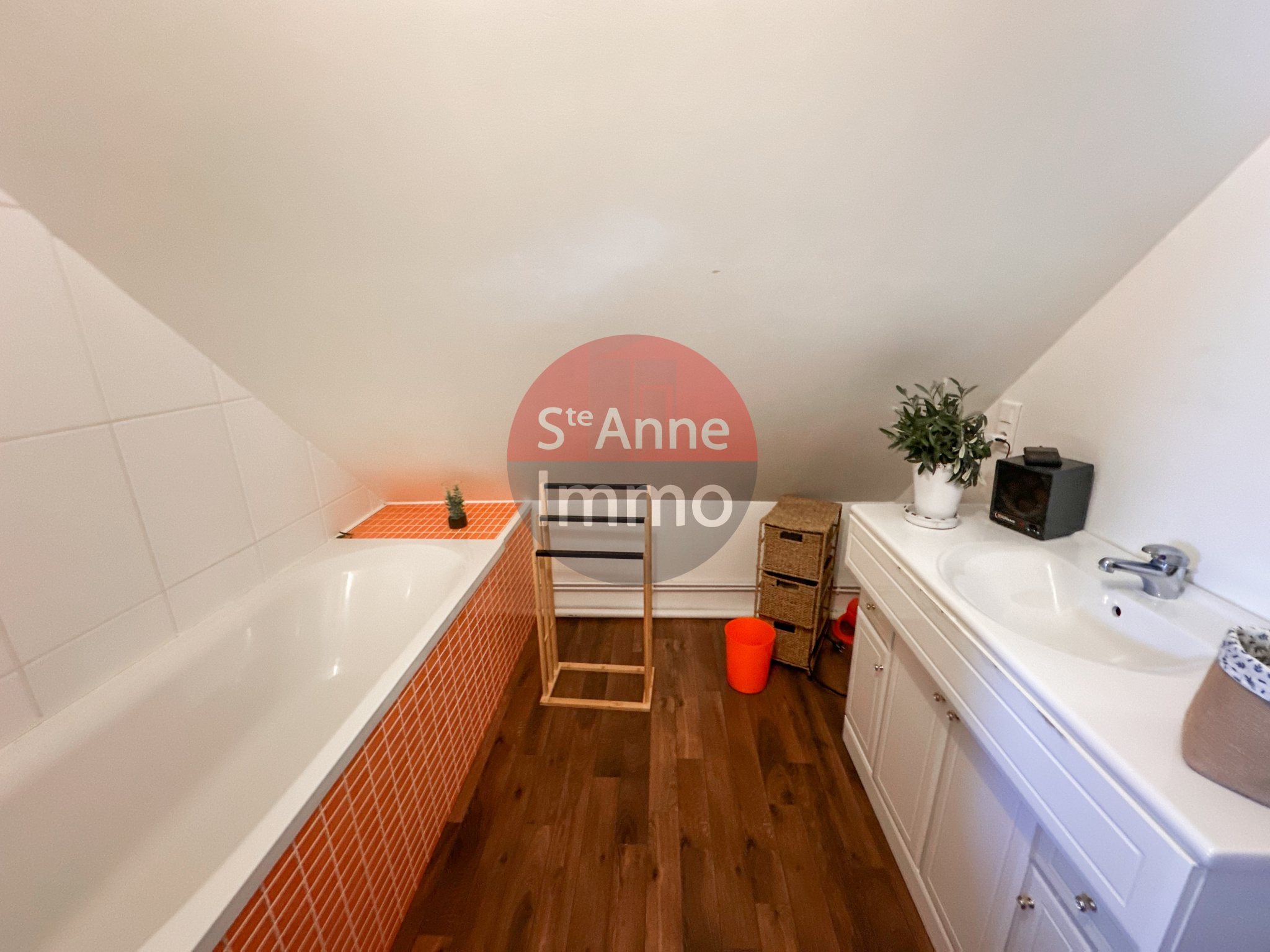 Immo80 – L'immobilier à Amiens et dans la Somme-FOREST-L’ABBAYE – MAISON – 150 M2 – 4 CHAMBRES – CAVE – DEPENDANCE – JARDIN