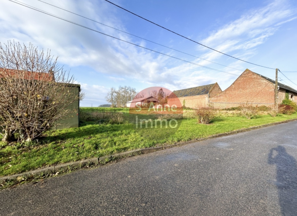 Immo80 – L'immobilier à Amiens et dans la Somme-PARVILLERS-LE-QUESNOY – TERRAIN A BATIR DE 3399m2