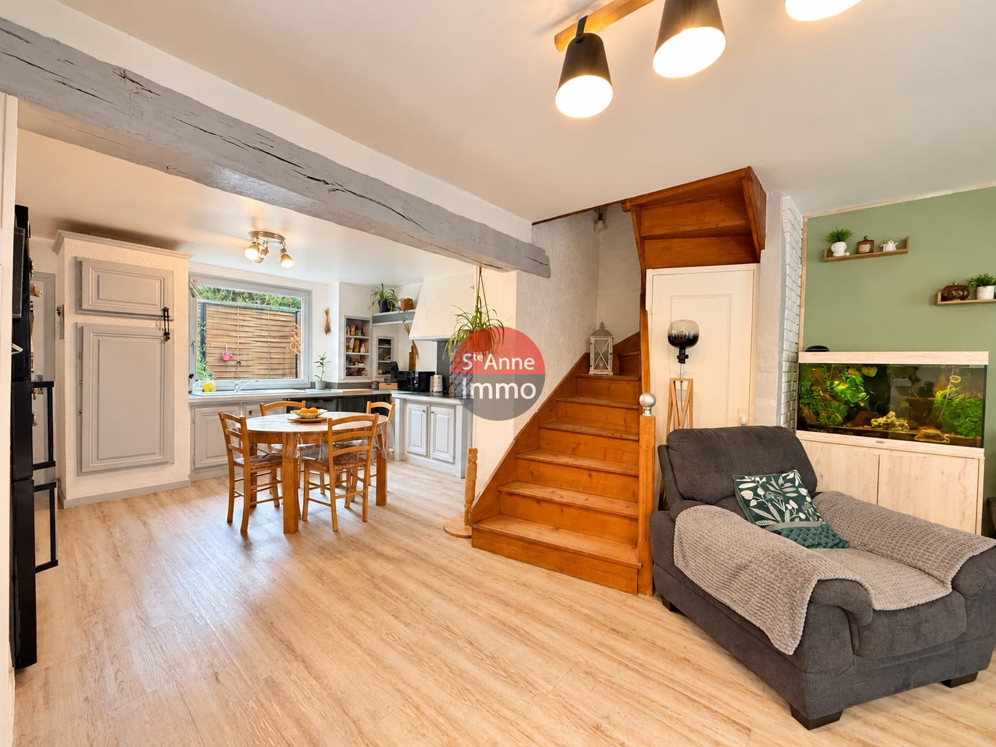 Immo80 – L'immobilier à Amiens et dans la Somme-AMIENS – QUARTIER SAINT HONORE – AMIENOISE – 84M2 – 3 CHAMBRES – COUR – CAVE