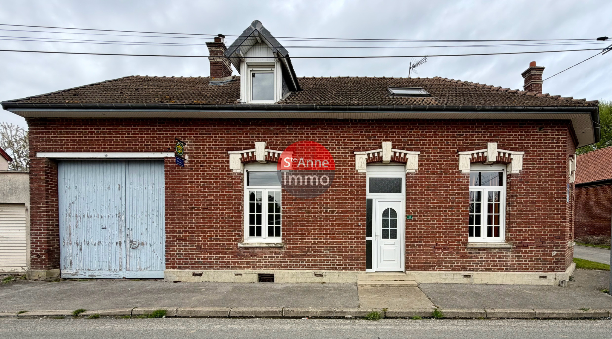 Immo80 – L'immobilier à Amiens et dans la Somme-MIRAUMONT – MAISON 165m2 – 3 CHAMBRES – AUTONOMIE DE PLAIN PIED – 2...