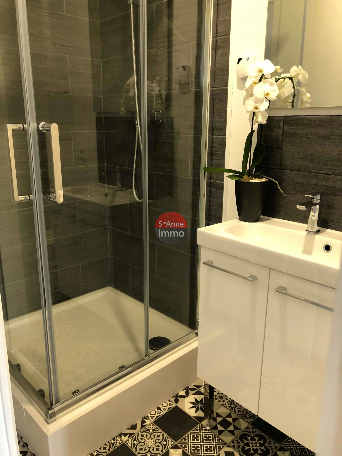 Immo80 – L'immobilier à Amiens et dans la Somme-Amiens – Sainte Anne à 3min de la gare et du centre ville  Immeuble de rapport avec 3 appartement loués en meu