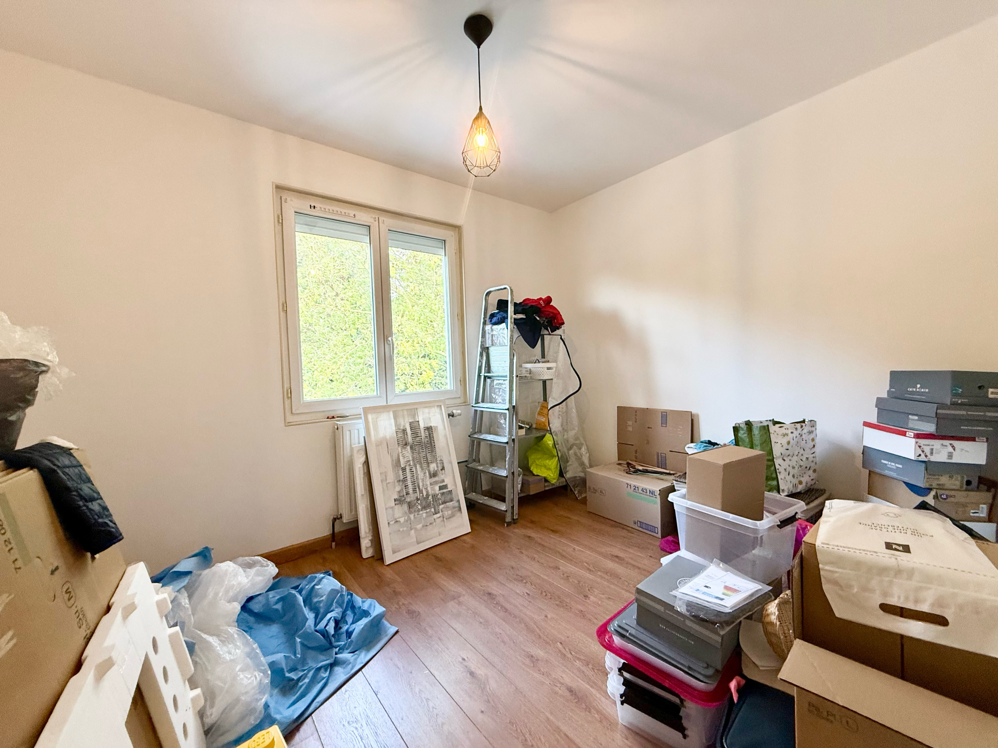 Immo80 – L'immobilier à Amiens et dans la Somme-MONTDIDIER – PAVILLON DE PLAIN PIED – 3 CHAMBRES – JARDIN – GARAGE – SOUS SOL COMPLET