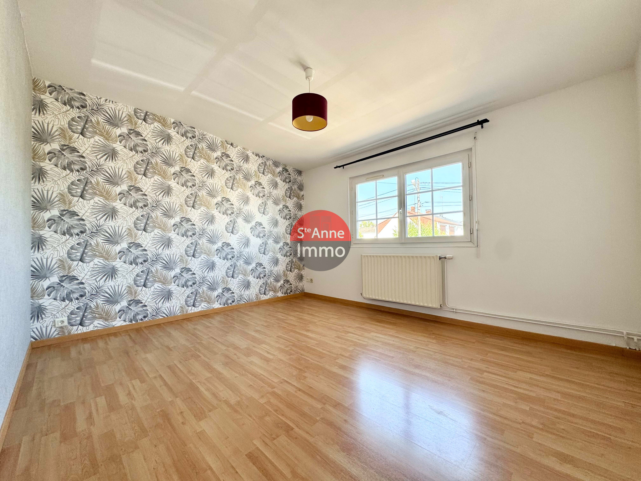 Immo80 – L'immobilier à Amiens et dans la Somme-BOVES – PROCHE AMIENS/GARE LONGUEAU – MAISON 105M2 – 3 CHAMBRES – JARDIN – GARAGE