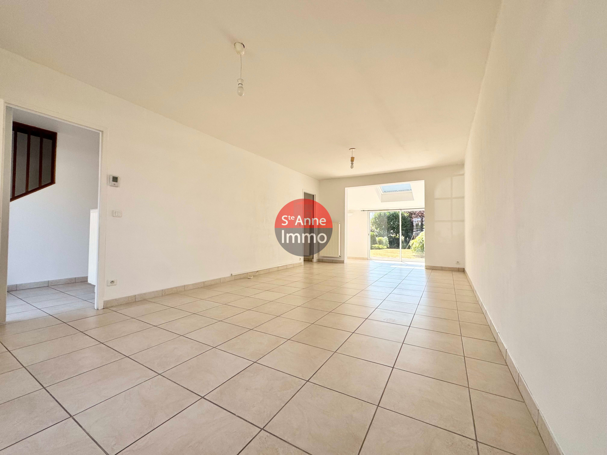 Immo80 – L'immobilier à Amiens et dans la Somme-BOVES – PROCHE AMIENS/GARE LONGUEAU – MAISON 105M2 – 3 CHAMBRES – JARDIN – GARAGE
