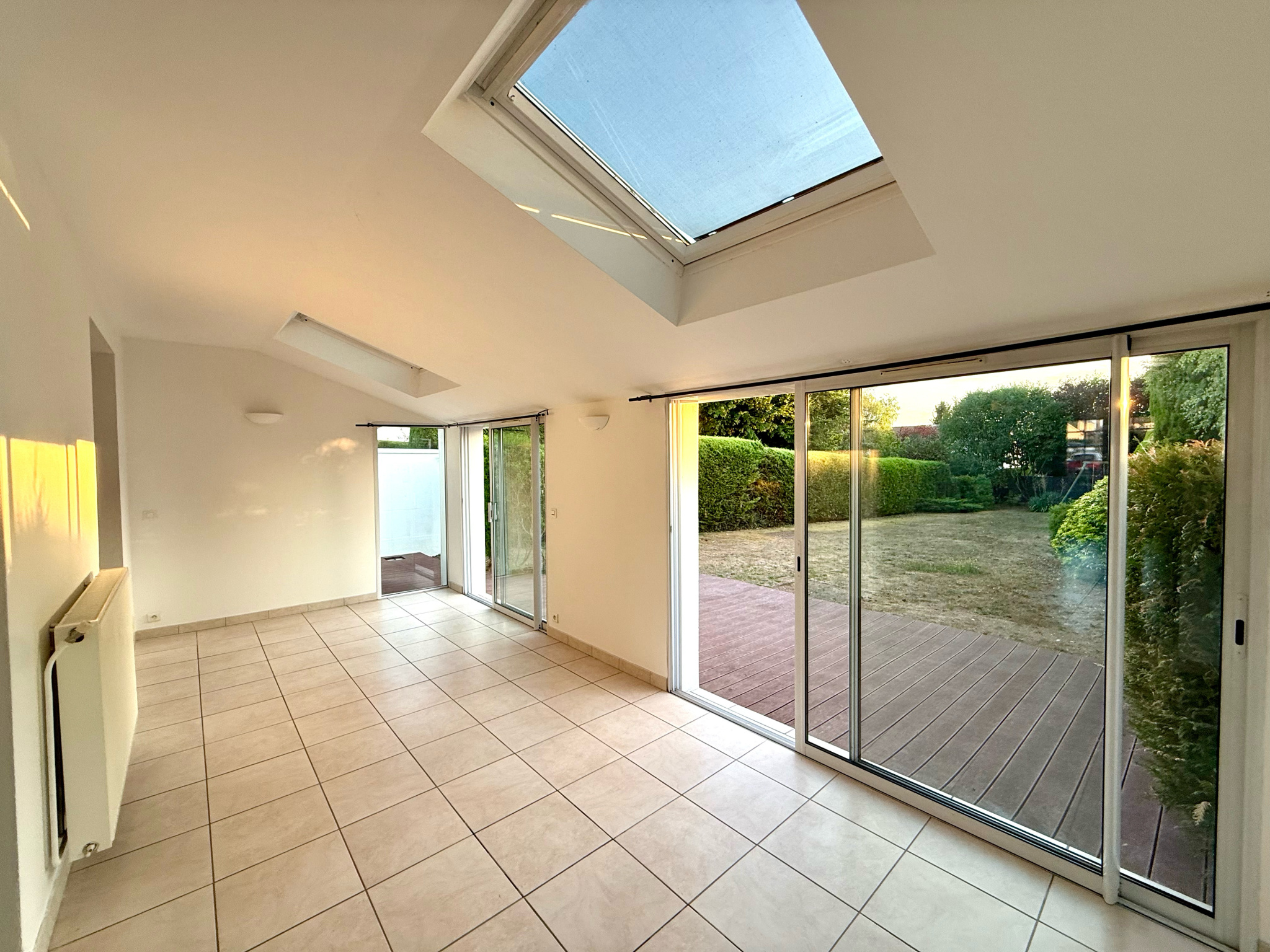 Immo80 – L'immobilier à Amiens et dans la Somme-BOVES – PROCHE AMIENS/GARE LONGUEAU – MAISON 105M2 – 3 CHAMBRES – JARDIN – GARAGE – SOUS SOL
