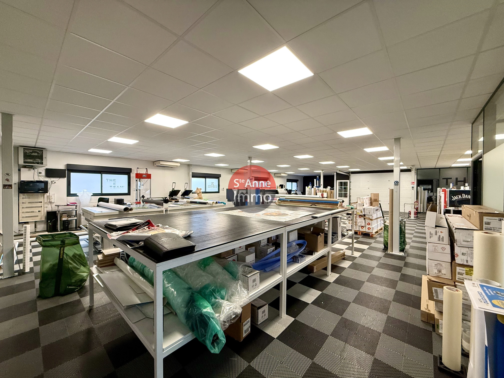Immo80 – L'immobilier à Amiens et dans la Somme-CAMBRONNE-LÈS-RIBECOURT – 1 131m2 – ENTREPOT – LOCAL PROFESSIONNEL – BUREAUX