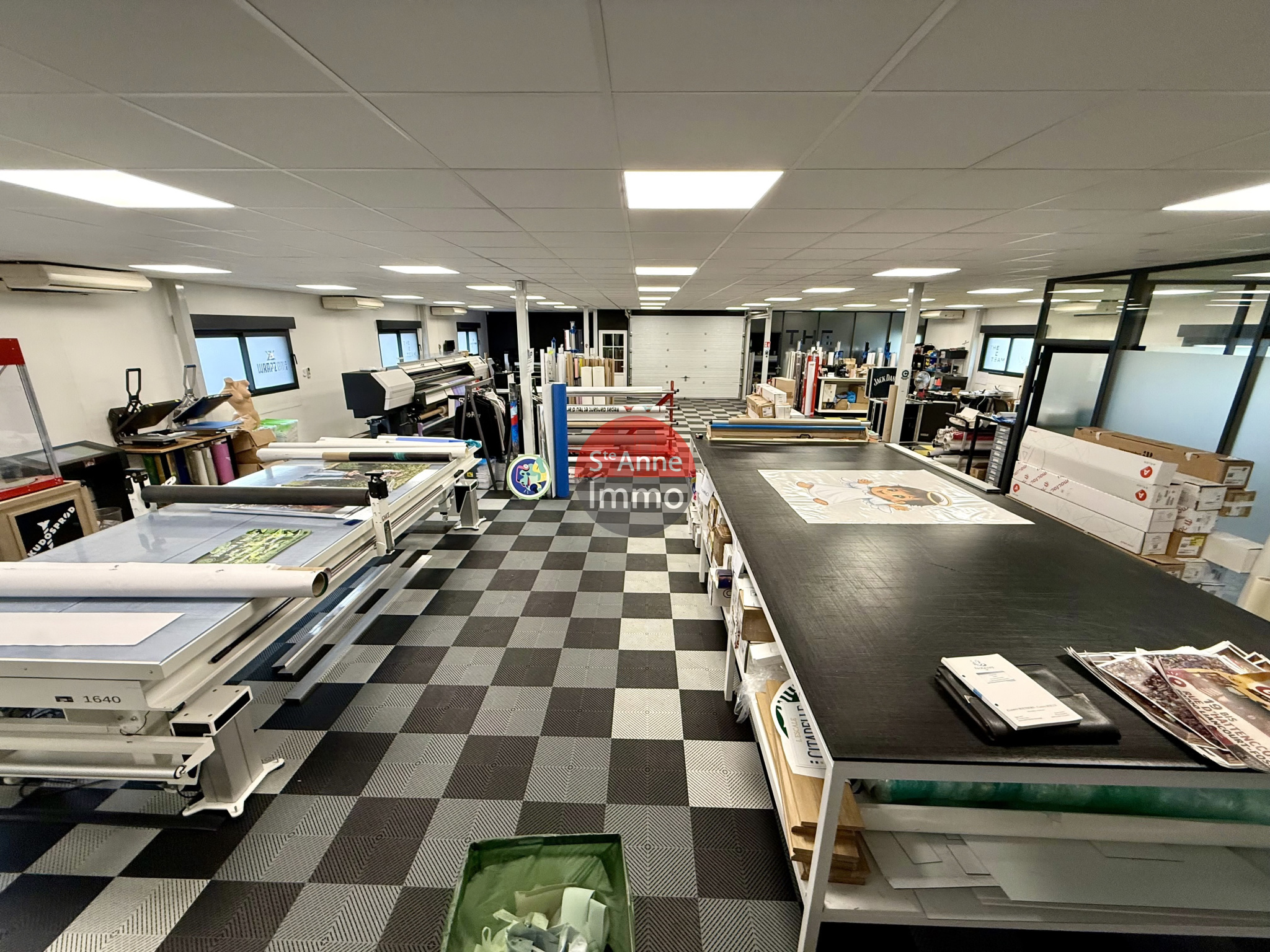 Immo80 – L'immobilier à Amiens et dans la Somme-CAMBRONNE-LÈS-RIBECOURT – 1 131m2 – ENTREPOT – LOCAL PROFESSIONNEL – BUREAUX