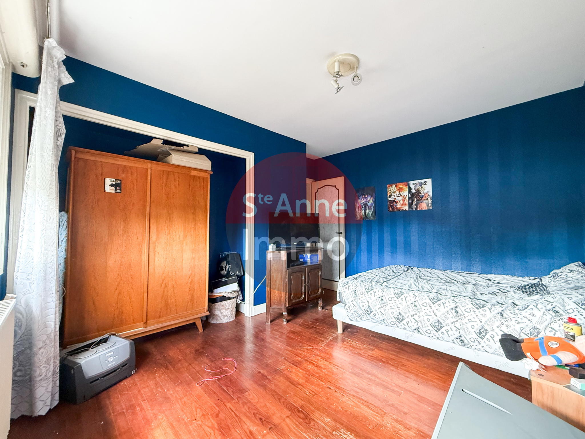 Immo80 – L'immobilier à Amiens et dans la Somme-ROSIERES-EN-SANTERRE – MAISON MITOYENNE – 3 CHAMBRES – GARAGE – JARDIN