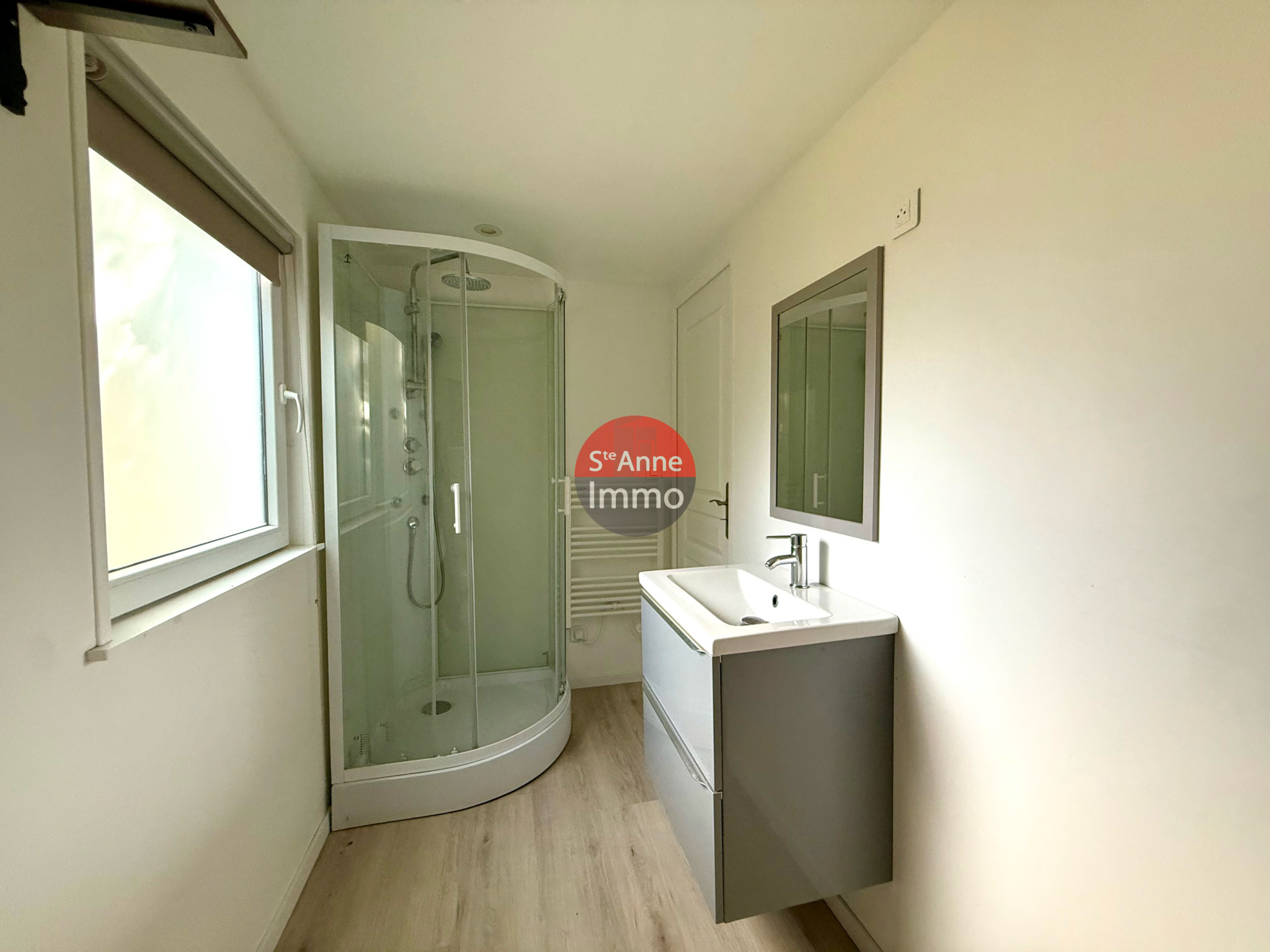Immo80 – L'immobilier à Amiens et dans la Somme-CHALET – 36m2 – ORVILLERS SOREL – CAMPING – PLAIN PIED – 3 CHAMBRES – GARAGE – JARDIN – TERRASSE