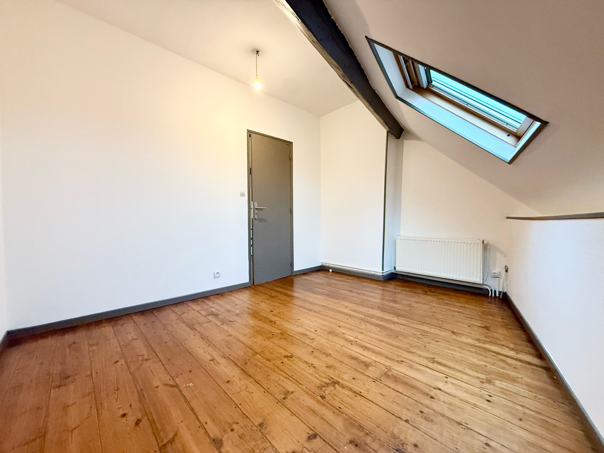 Immo80 – L'immobilier à Amiens et dans la Somme-AMIENS – QUARTIER SAINT ACHEUL – AMIENOISE – 3 CHAMBRES – COUR