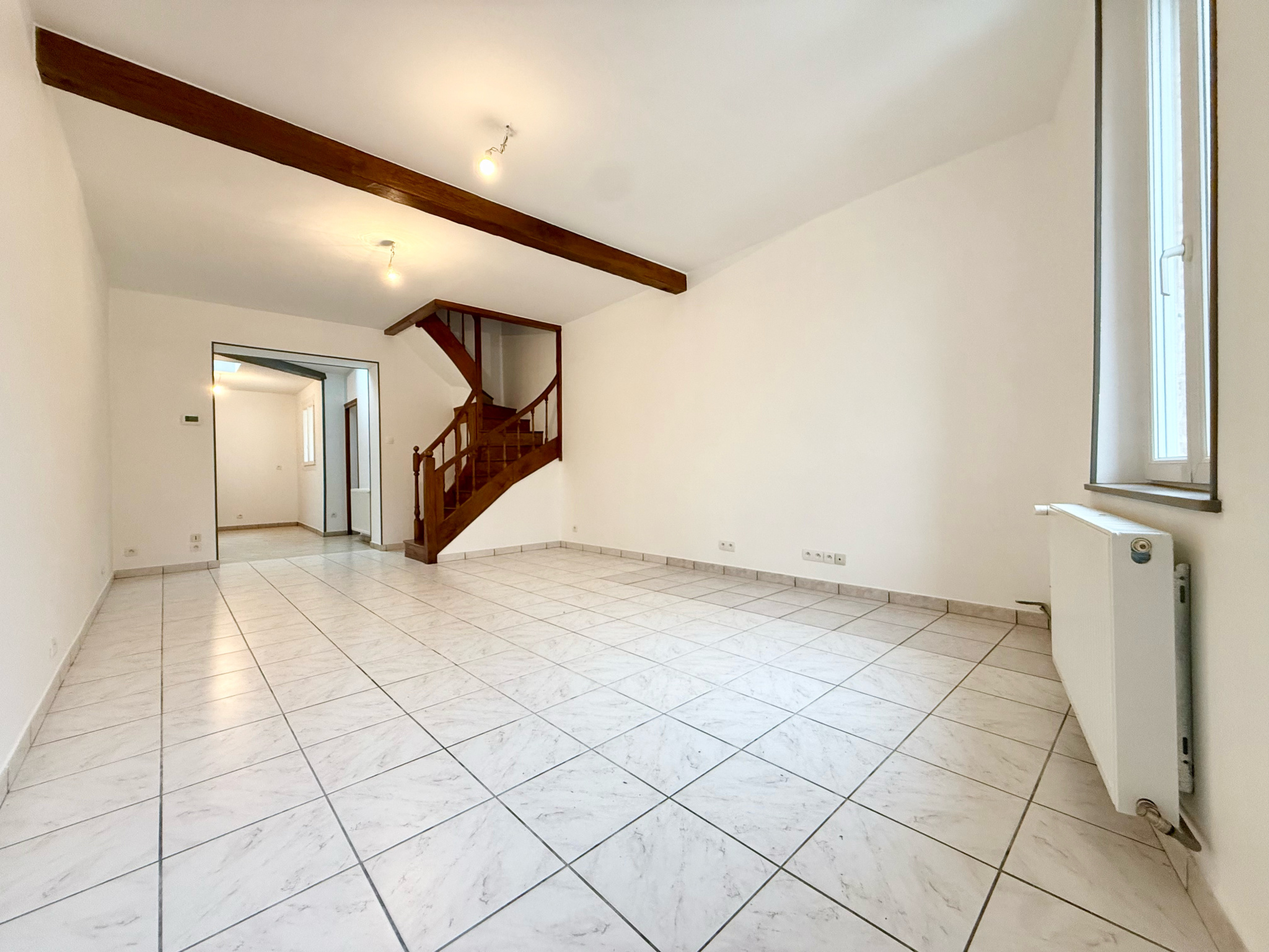 Immo80 – L'immobilier à Amiens et dans la Somme-AMIENS – QUARTIER SAINT ACHEUL – AMIENOISE – 3 CHAMBRES – COUR