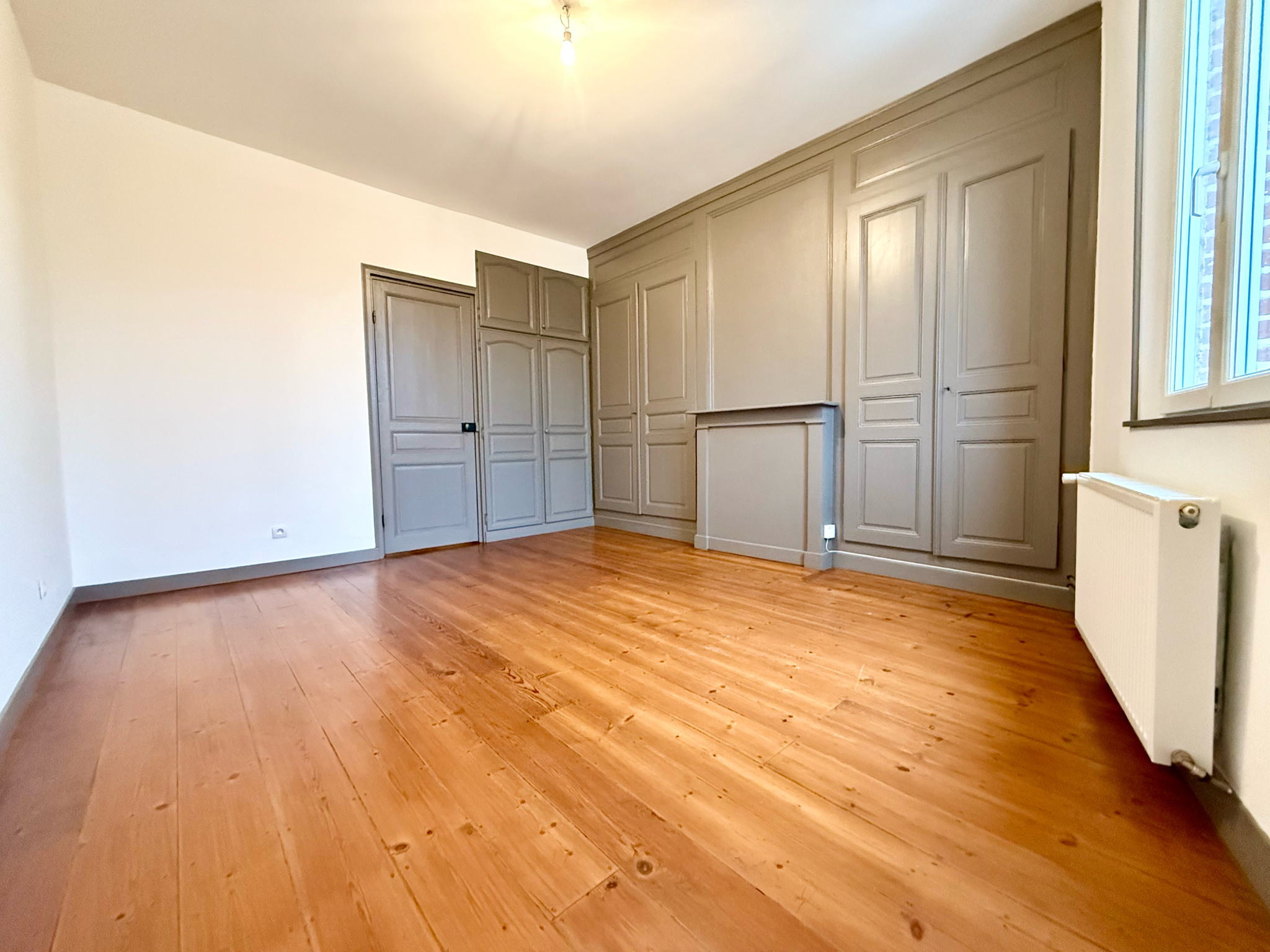 Immo80 – L'immobilier à Amiens et dans la Somme-AMIENS – QUARTIER SAINT ACHEUL – AMIENOISE – 3 CHAMBRES – COUR