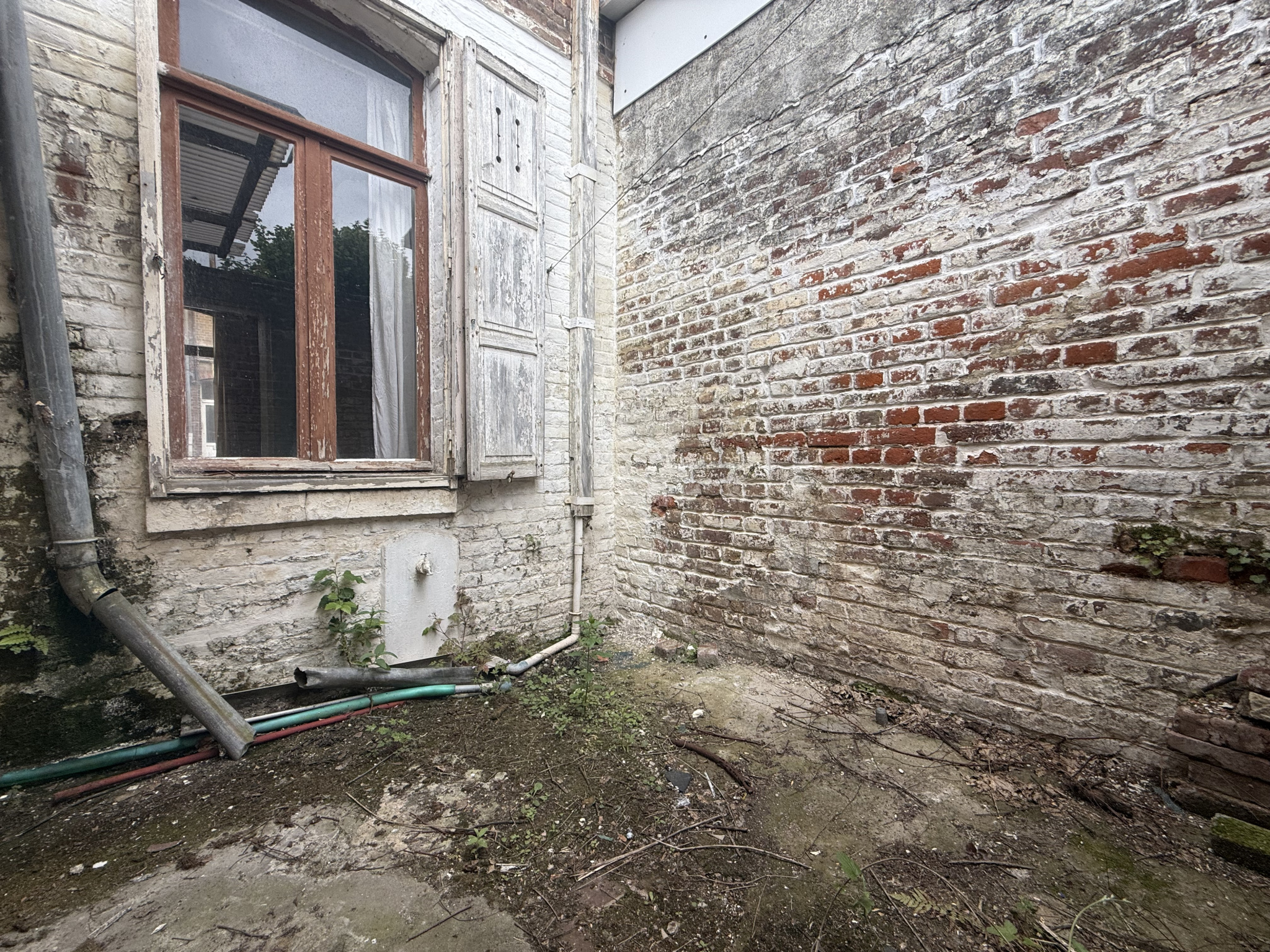 Immo80 – L'immobilier à Amiens et dans la Somme-AMIENS – QUARTIER SAINT ACHEUL – AMIÉNOISE T3 – COUR – RÉNOVATION COMPLETE A PRÉVOIR