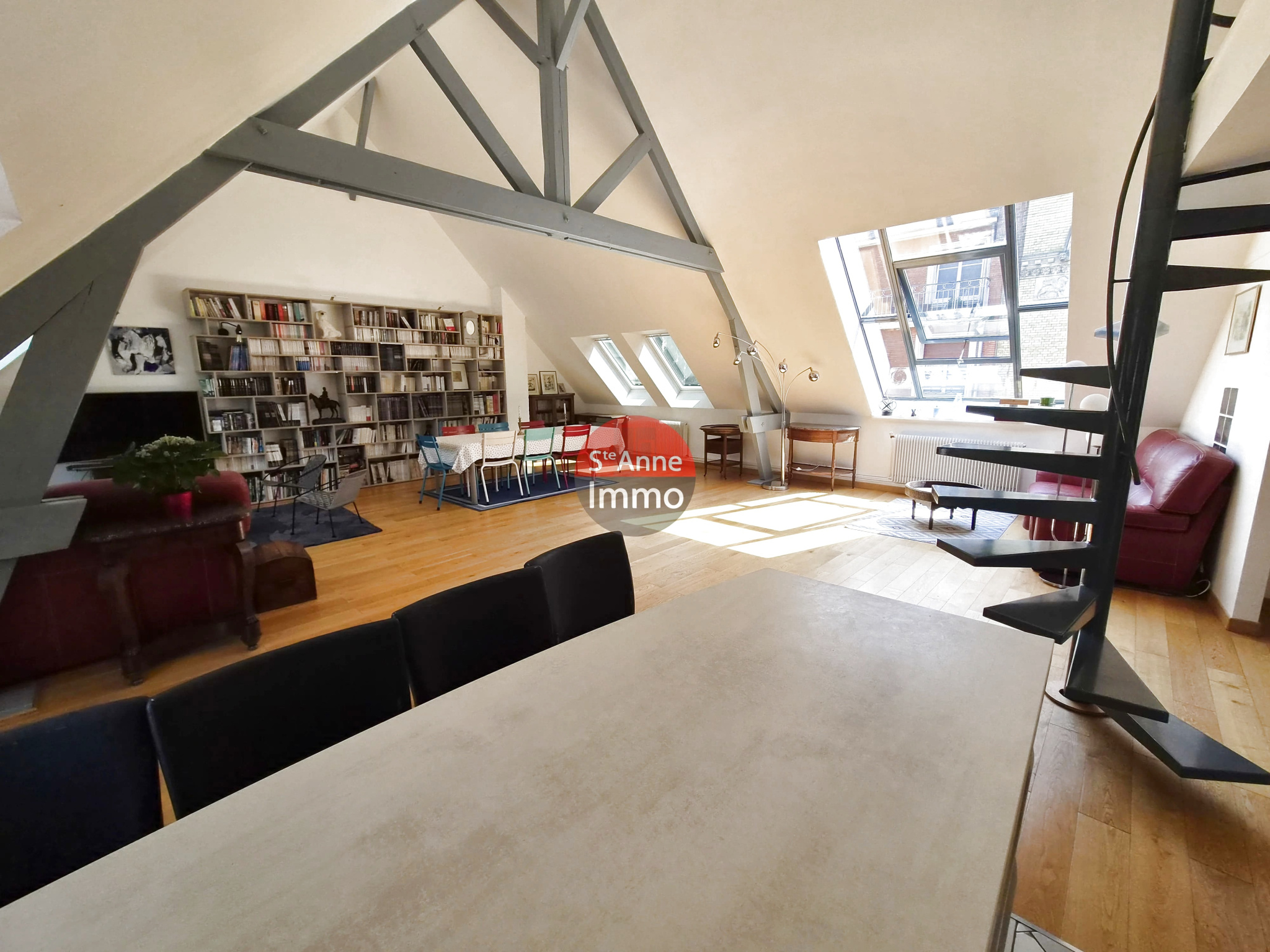 Immo80 – L'immobilier à Amiens et dans la Somme-AMIENS HYPER CENTRE – LOFT FAMILIALE DE 150 M2