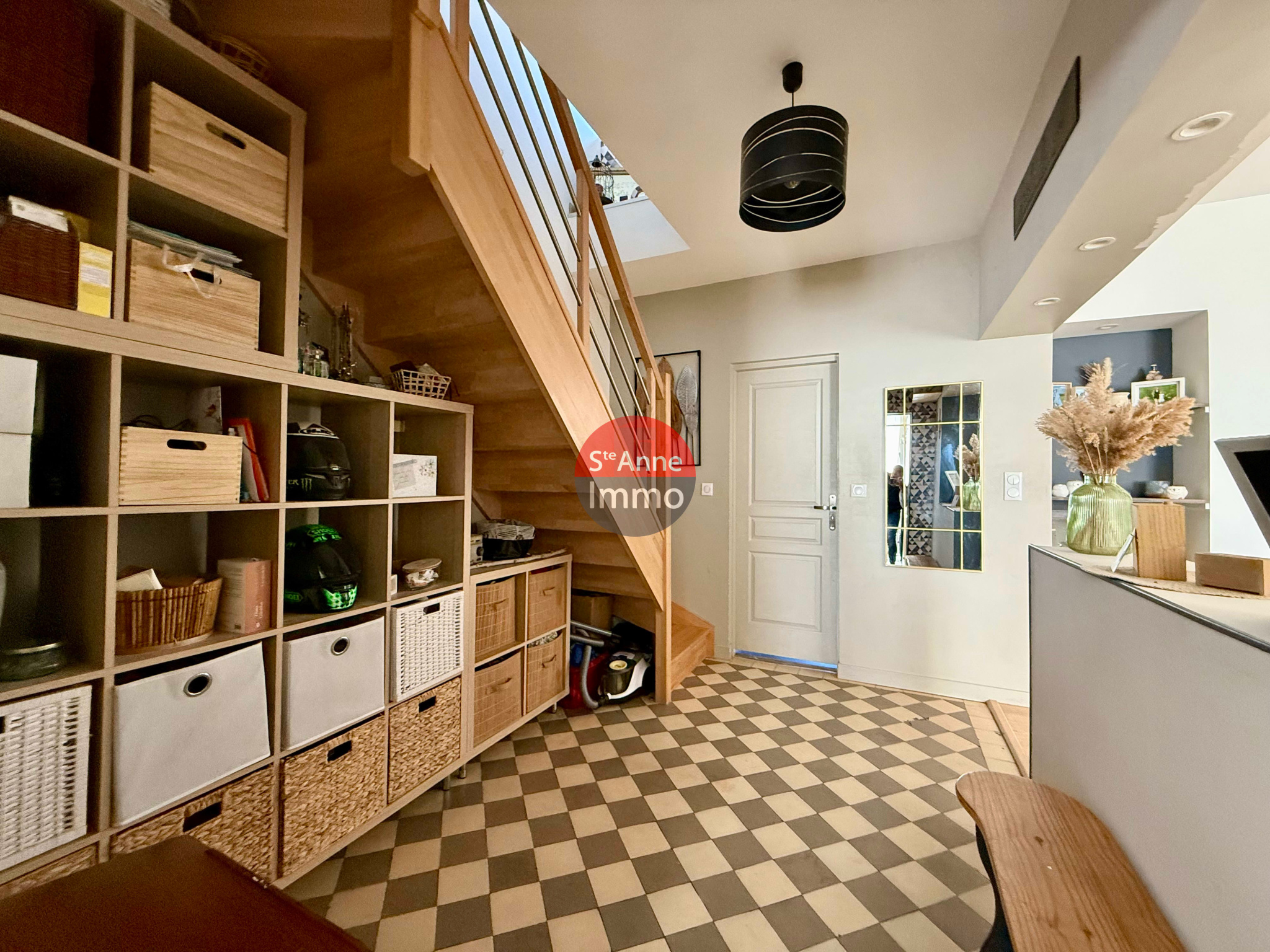 Immo80 – L'immobilier à Amiens et dans la Somme-ROIGLISE – MAISON INDIVIDUELLE – AUTONOMIE DE PLAIN PIED – 4 CHAMBRES – COUR – JARDIN – GRANGE de 160m2