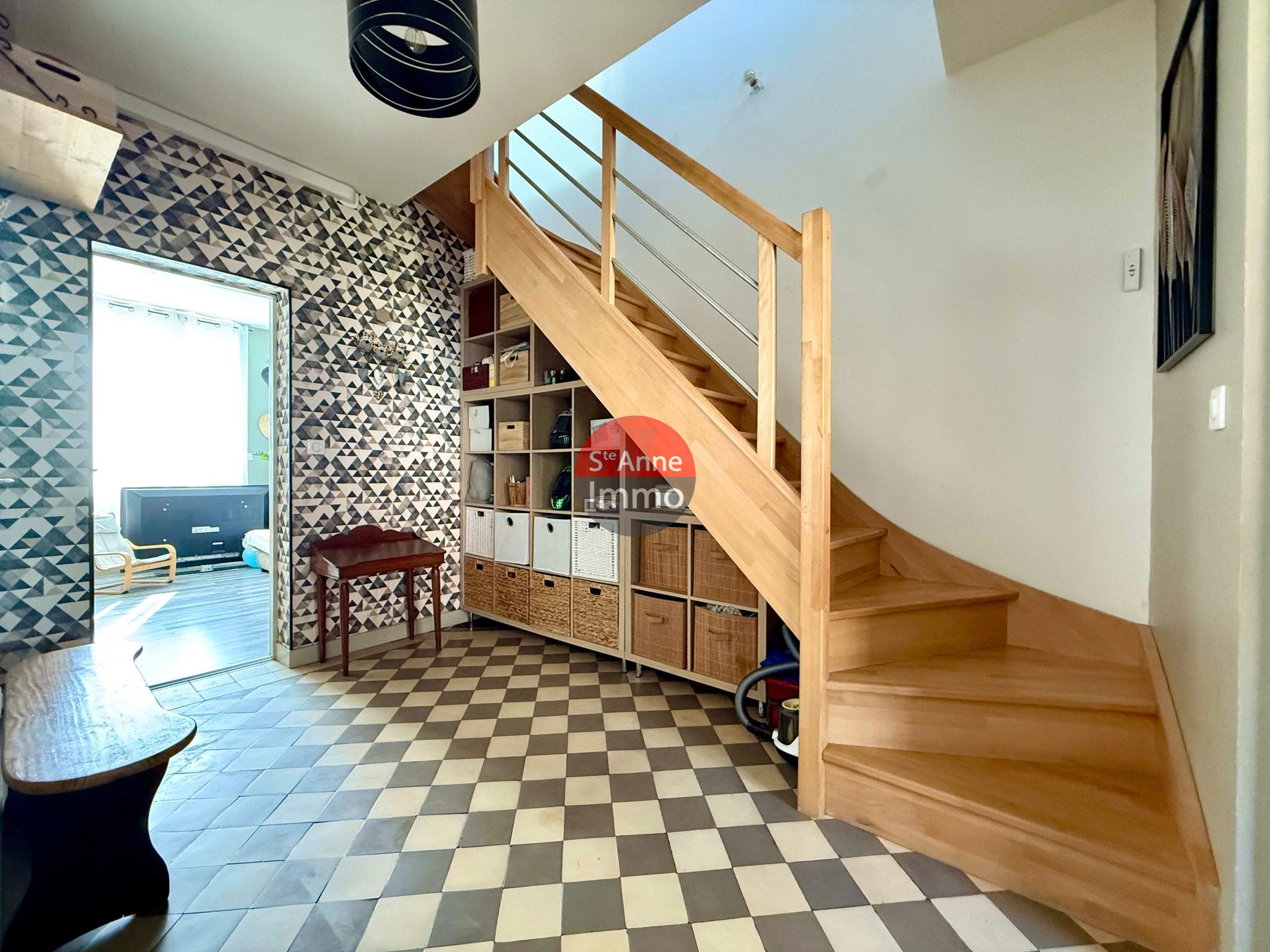 Immo80 – L'immobilier à Amiens et dans la Somme-ROIGLISE – MAISON INDIVIDUELLE – AUTONOMIE DE PLAIN PIED – 4 CHAMBRES – COUR – JARDIN – GRANGE de 160m2