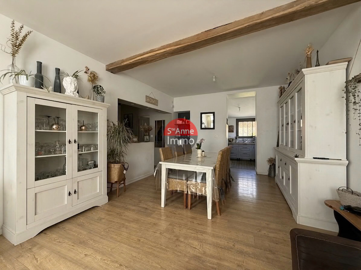 Immo80 – L'immobilier à Amiens et dans la Somme-ROIGLISE – MAISON INDIVIDUELLE – AUTONOMIE DE PLAIN PIED – 4 CHAMBRES – COUR – JARDIN – GRANGE de 160m2