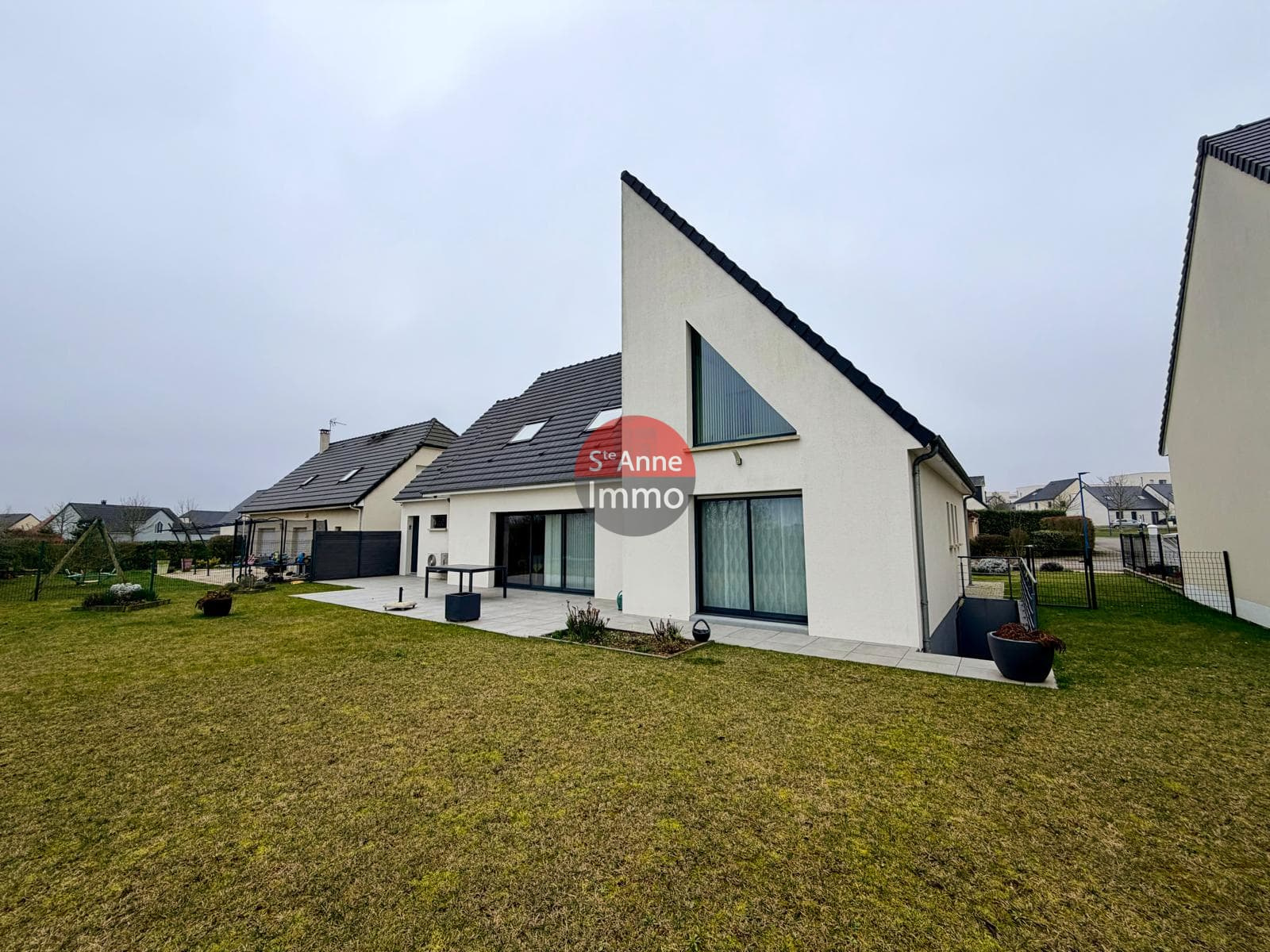 Immo80 – L'immobilier à Amiens et dans la Somme-RIVERY – MAISON – 200 M2 – 5 CHAMBRES – SOUS-SOL – GARAGE –...