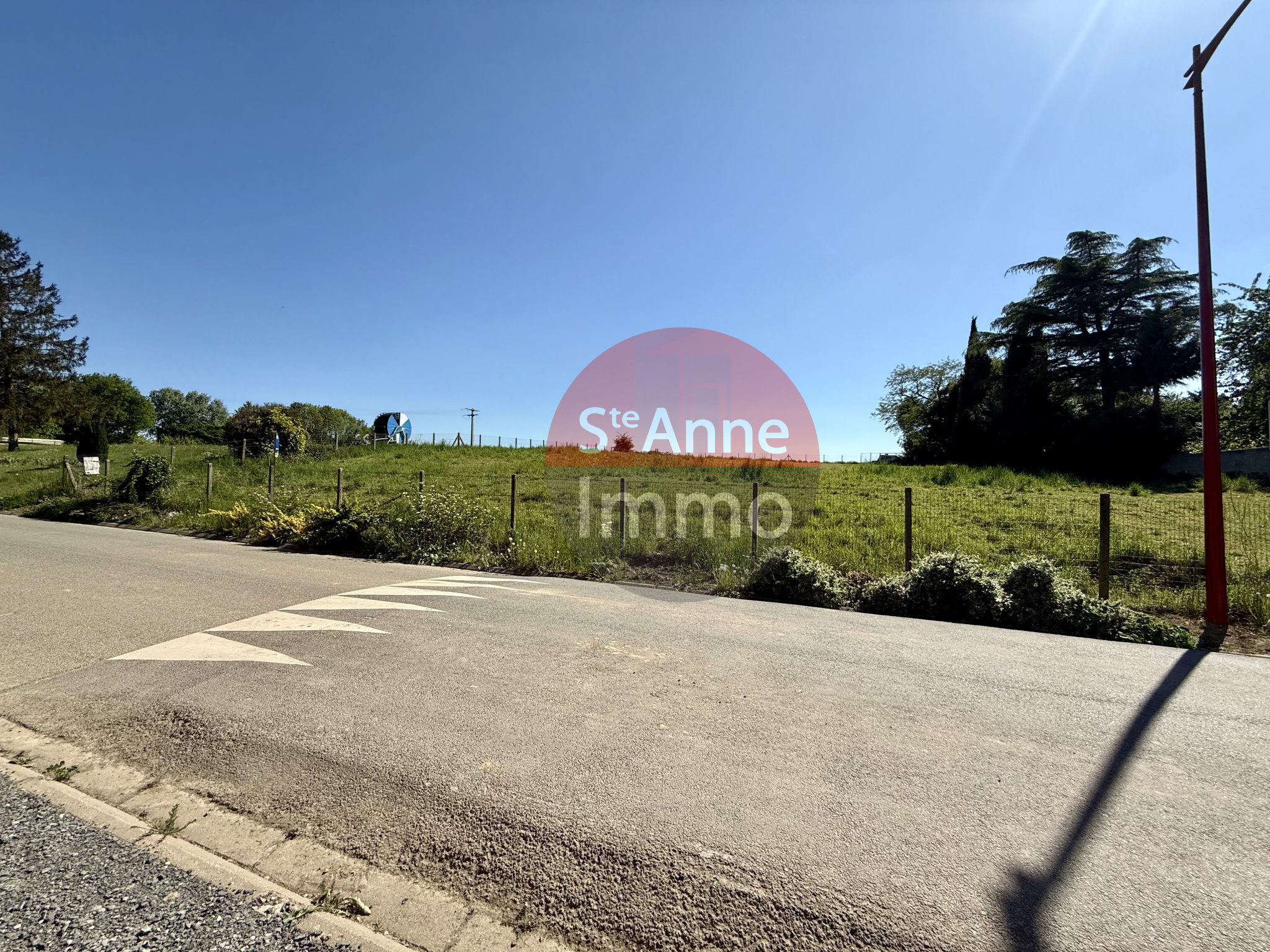 Immo80 – L'immobilier à Amiens et dans la Somme-ROUY-LE-PETIT – TERRAIN A BATIR 2713m2