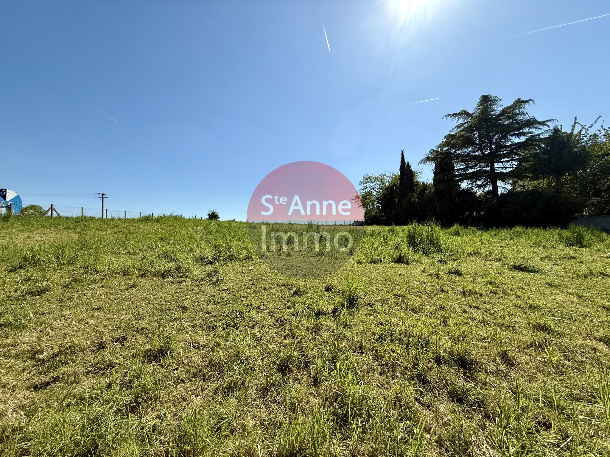 Immo80 – L'immobilier à Amiens et dans la Somme-ROUY-LE-PETIT – TERRAIN A BATIR 2713m2