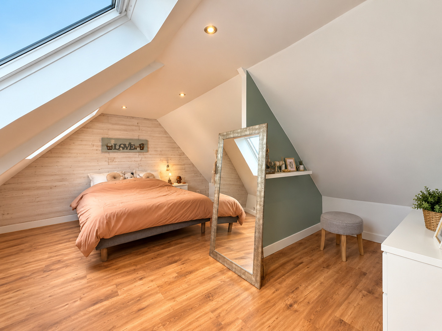 Immo80 – L'immobilier à Amiens et dans la Somme-ACHEUX-EN-AMIENOIS – MAISON MITOYENNE – 2 CHAMBRES – 1 BUREAU – JARDIN – GARAGE – TERRASSE