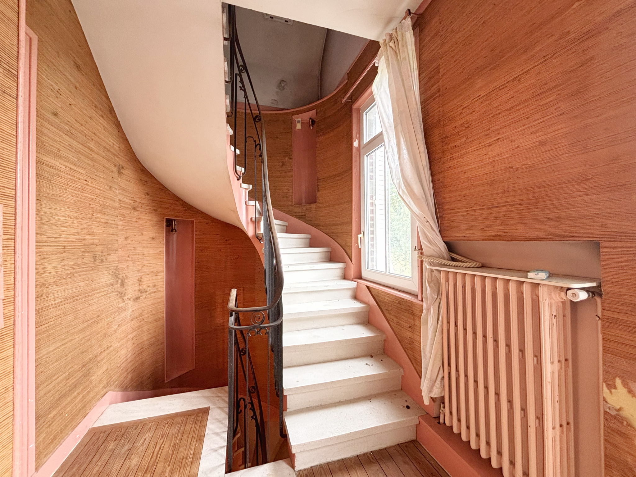 Immo80 – L'immobilier à Amiens et dans la Somme-MAISON AMIENOISE – 127 m2 – 3 CHAMBRE – GARAGE – JARDIN