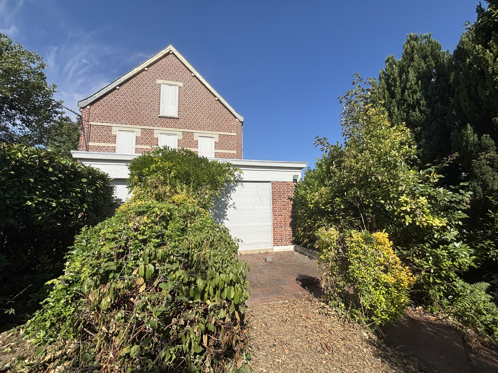 Immo80 – L'immobilier à Amiens et dans la Somme-MAISON AMIENOISE – 127 m2 – 3 CHAMBRE – GARAGE – JARDIN