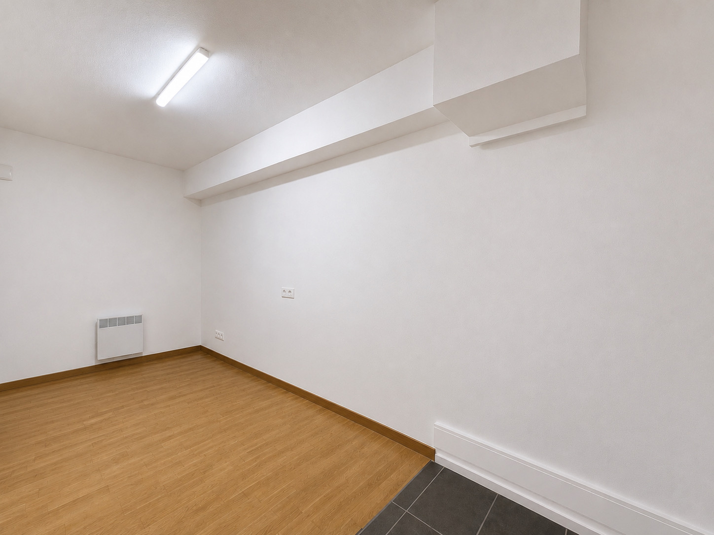 Immo80 – L'immobilier à Amiens et dans la Somme-HANGEST-EN-SANTERRE – ENSEMBLE IMMOBILIERS – 1 LOCAL COMMERCIAL ET 2 MAISON – 11,5% DE RENTABILITÉ