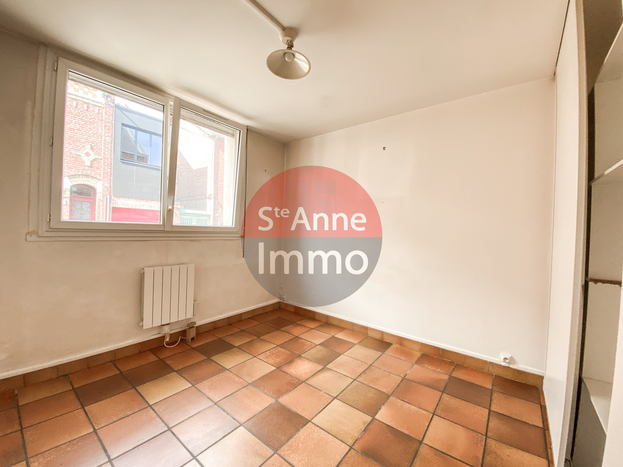 Immo80 – L'immobilier à Amiens et dans la Somme-IMMEUBLE DE RAPPORT – QUARTIER SAINT-ACHEUL – 3 APPARTEMENTS – 149m2
