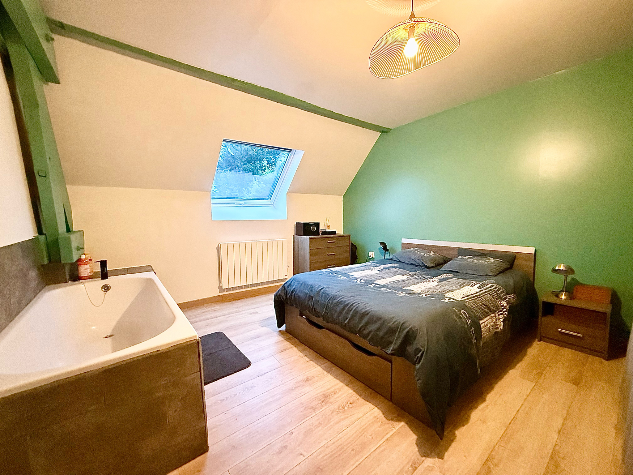 Immo80 – L'immobilier à Amiens et dans la Somme-BRACHES – MAISON – 4 CHAMBRES – GARAGE – ATELIER – JARDIN – DEPENDANCES – CAVE