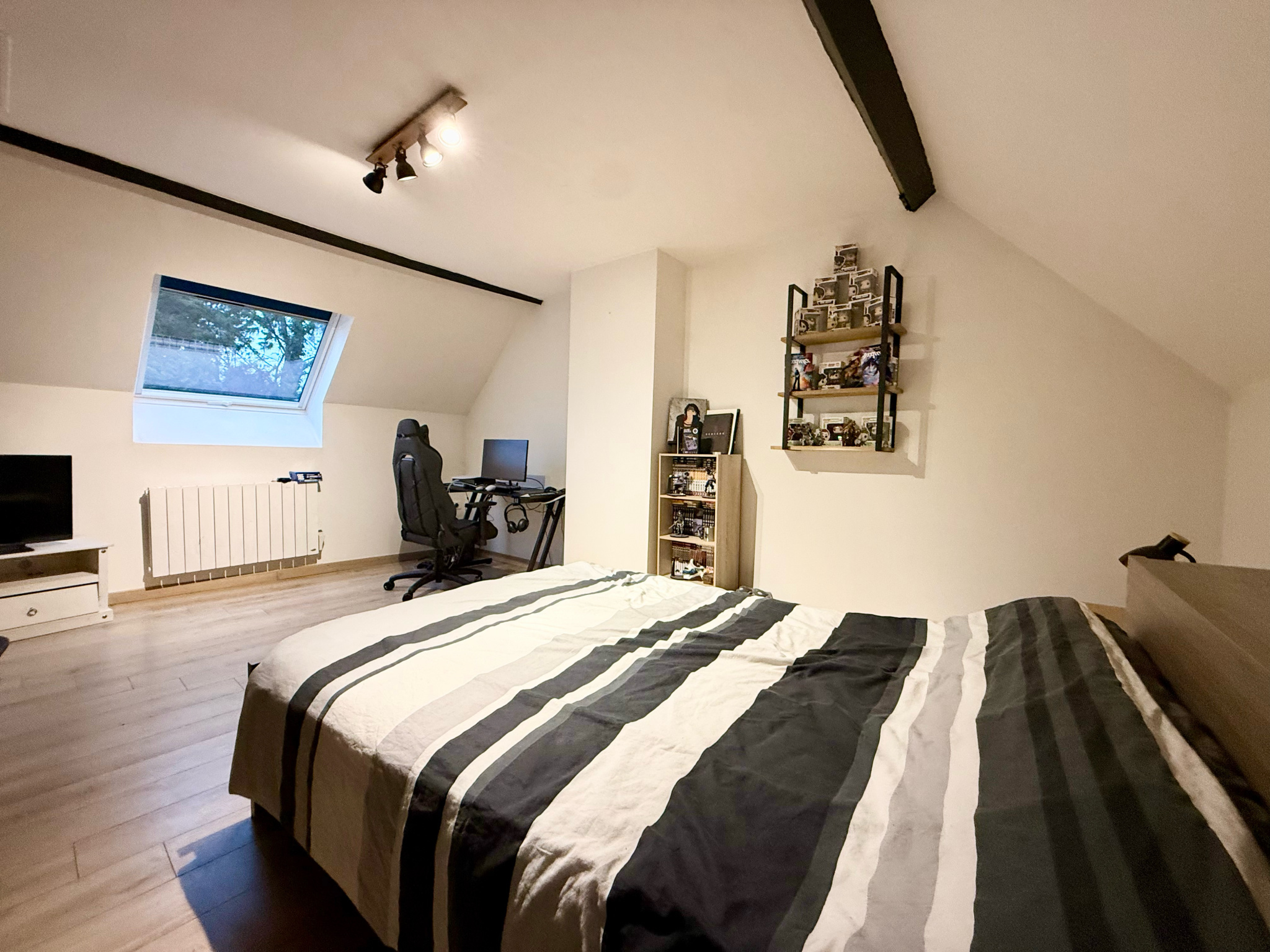 Immo80 – L'immobilier à Amiens et dans la Somme-BRACHES – MAISON – 4 CHAMBRES – GARAGE – ATELIER – JARDIN – DEPENDANCES – CAVE