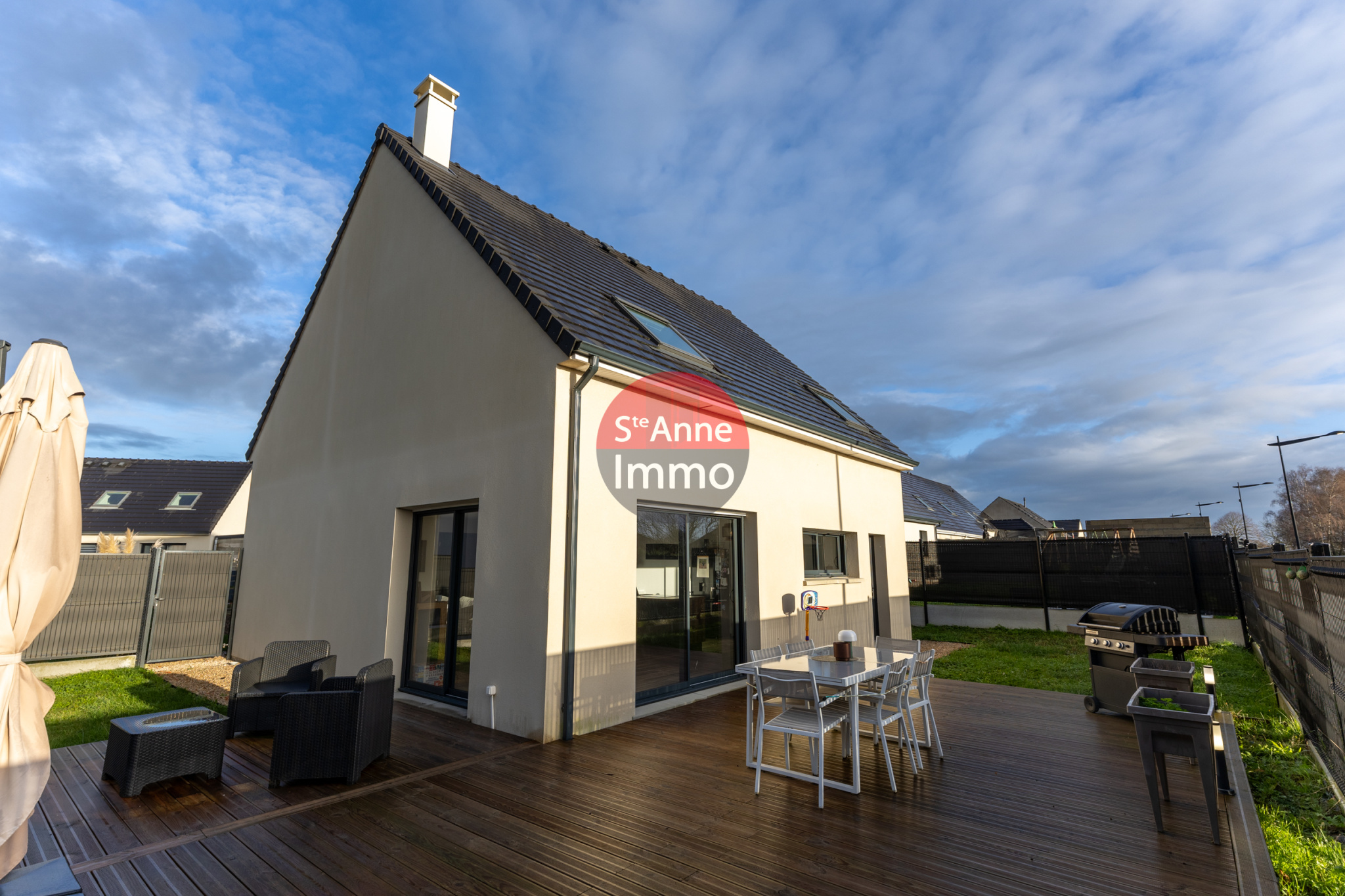 Immo80 – L'immobilier à Amiens et dans la Somme-CORBIE – PAVILLON INDIVIDUEL – 3 CHAMBRES – JARDIN – TERRASSE – GARAGE