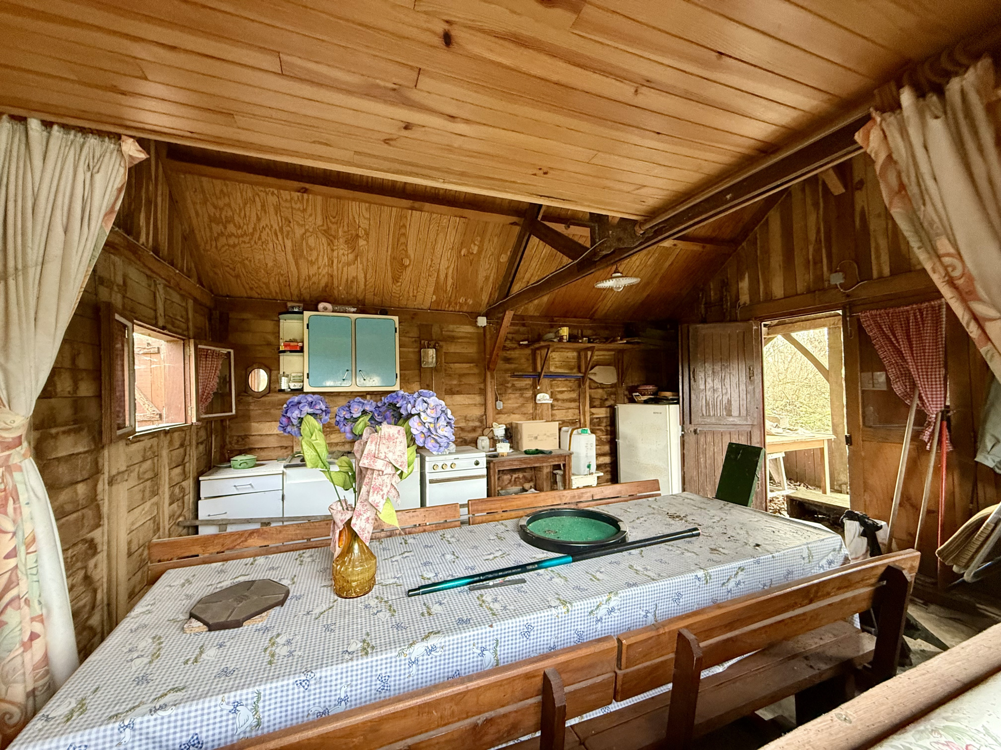 Immo80 – L'immobilier à Amiens et dans la Somme-BUNY – ETANG – CHALET – EAU – TERRAIN