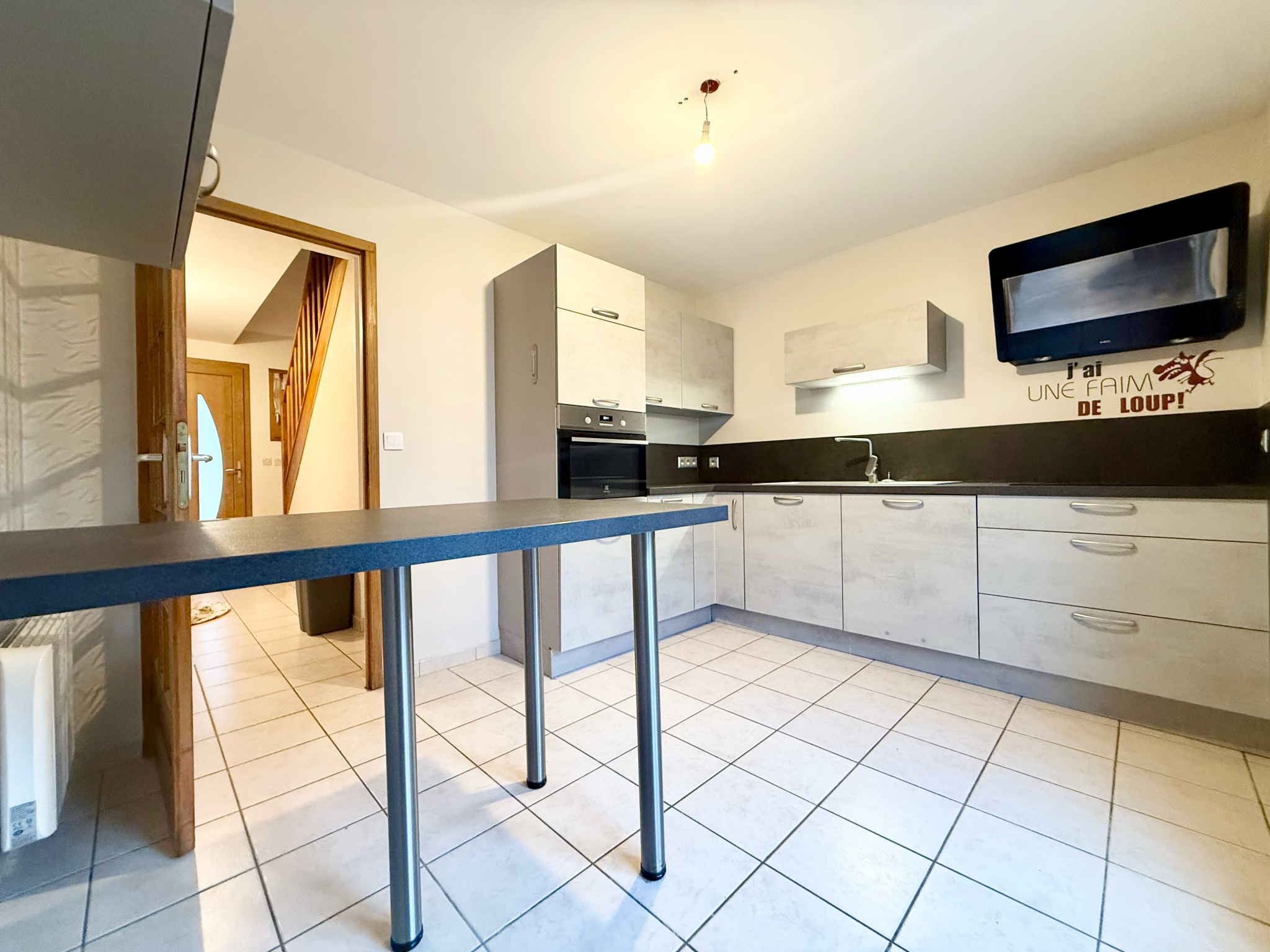 Immo80 – L'immobilier à Amiens et dans la Somme-TROIS RIVIERES – PAVILLON INDIVIDUEL – SOUS SOL COMPLET – 3 CHAMBRES – JARDIN – CABANON