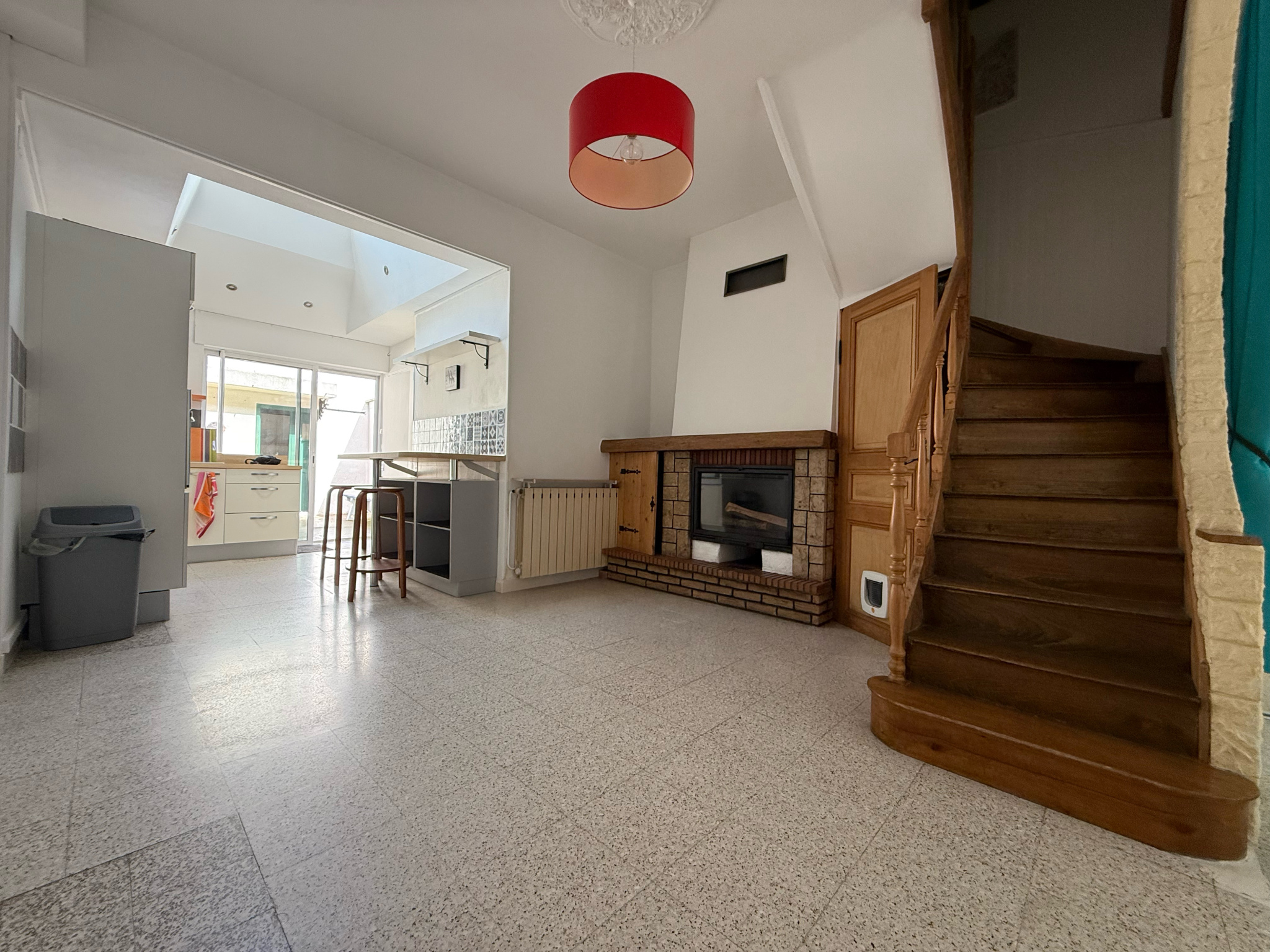 Immo80 – L'immobilier à Amiens et dans la Somme-AMIENS – QUARTIER SAINT ACHEUL – AMIENOISE – COUR – DEPENDANCES – CAVE