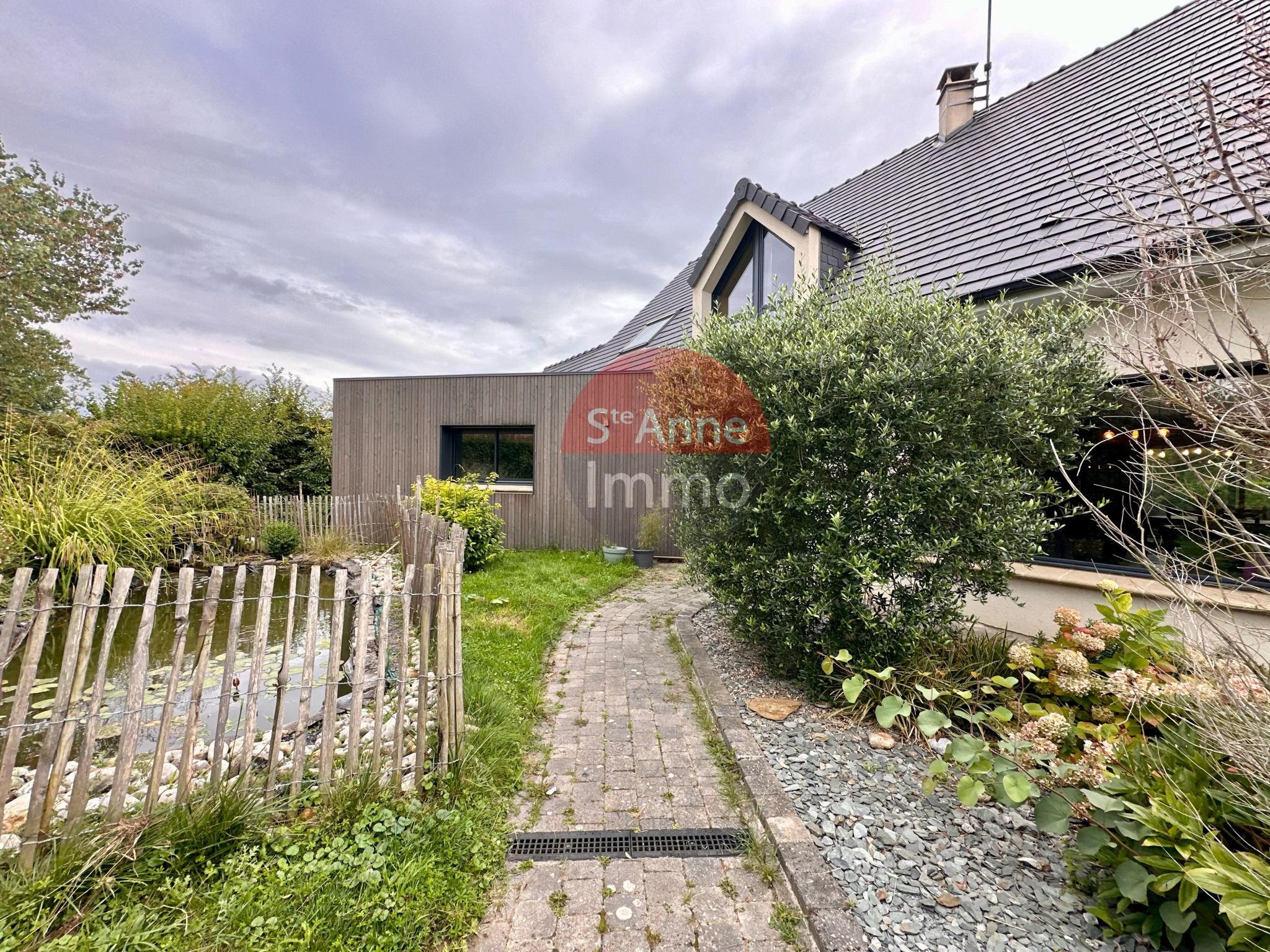 Immo80 – L'immobilier à Amiens et dans la Somme-ALLONVILLE – MAISON – 190 M2 – 5 CHAMBRES – SOUS-SOL – JARDIN...
