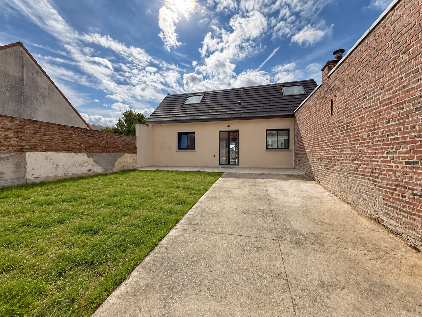 Immo80 – L'immobilier à Amiens et dans la Somme-MARCELCAVE – MAISON INDIVIDUELLE – AUTONOMIE DE PLAIN PIED – 3 CHAMBRES –...