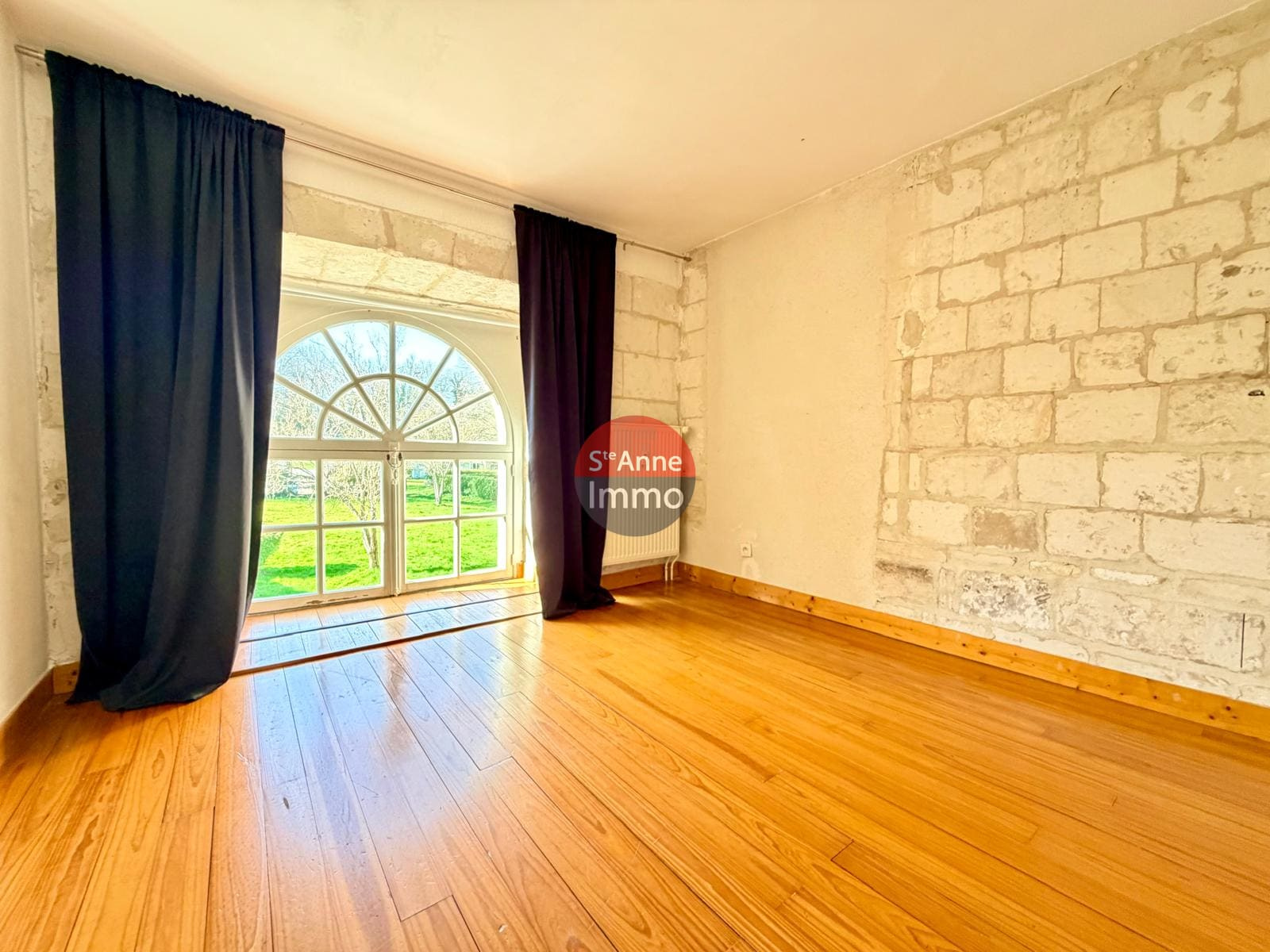 Immo80 – L'immobilier à Amiens et dans la Somme-CROUY SAINT PIERRE – APPARTEMENT T4 DUPLEX – 98 M2 – 3 CHAMBRE – BUREAU – JARDIN – PARKING