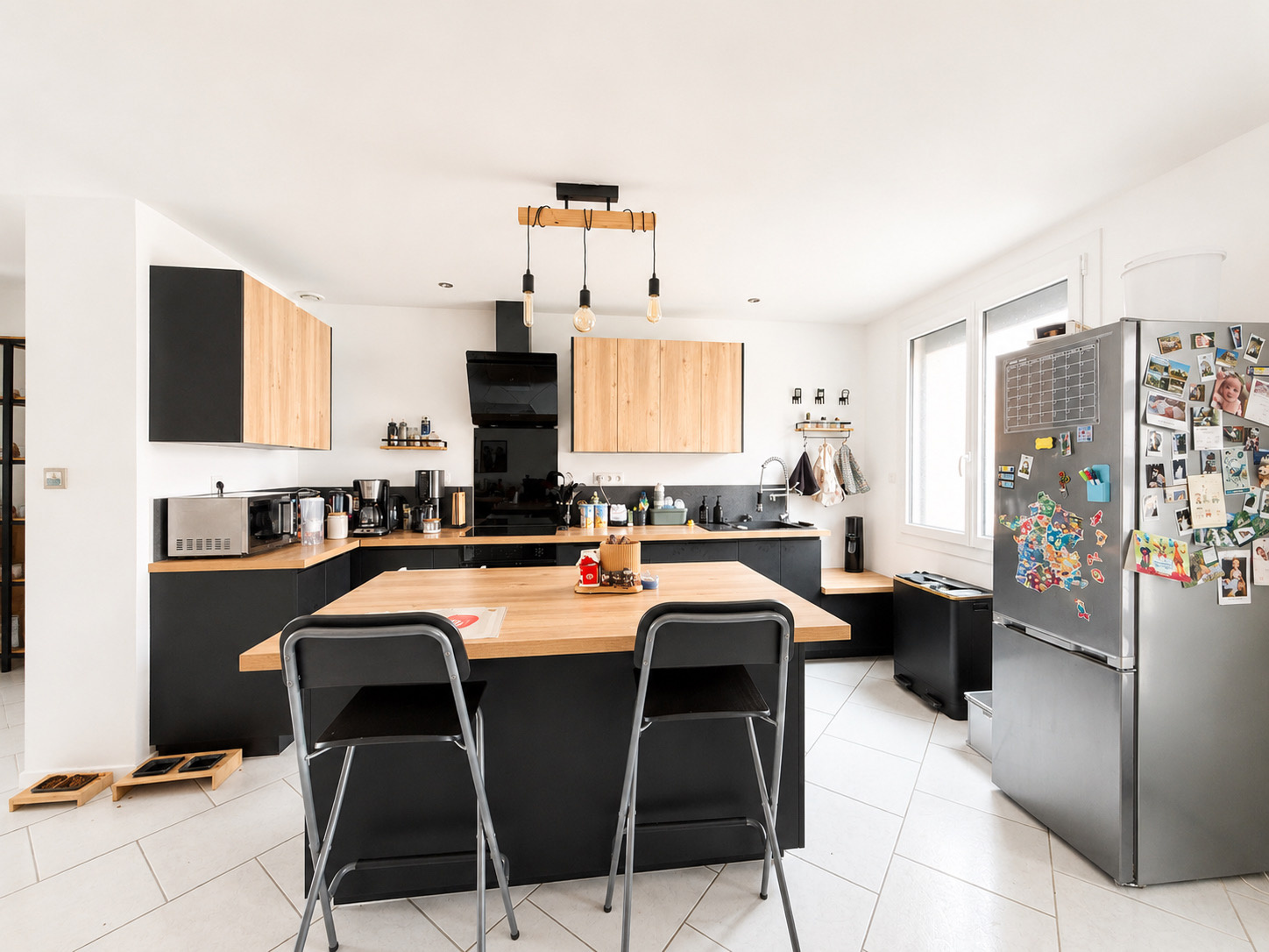 Immo80 – L'immobilier à Amiens et dans la Somme-LE QUESNEL – MAISON MITOYENNE DE PLAIN PIED – 3 CHAMBRES – JARDIN – TERRASSE