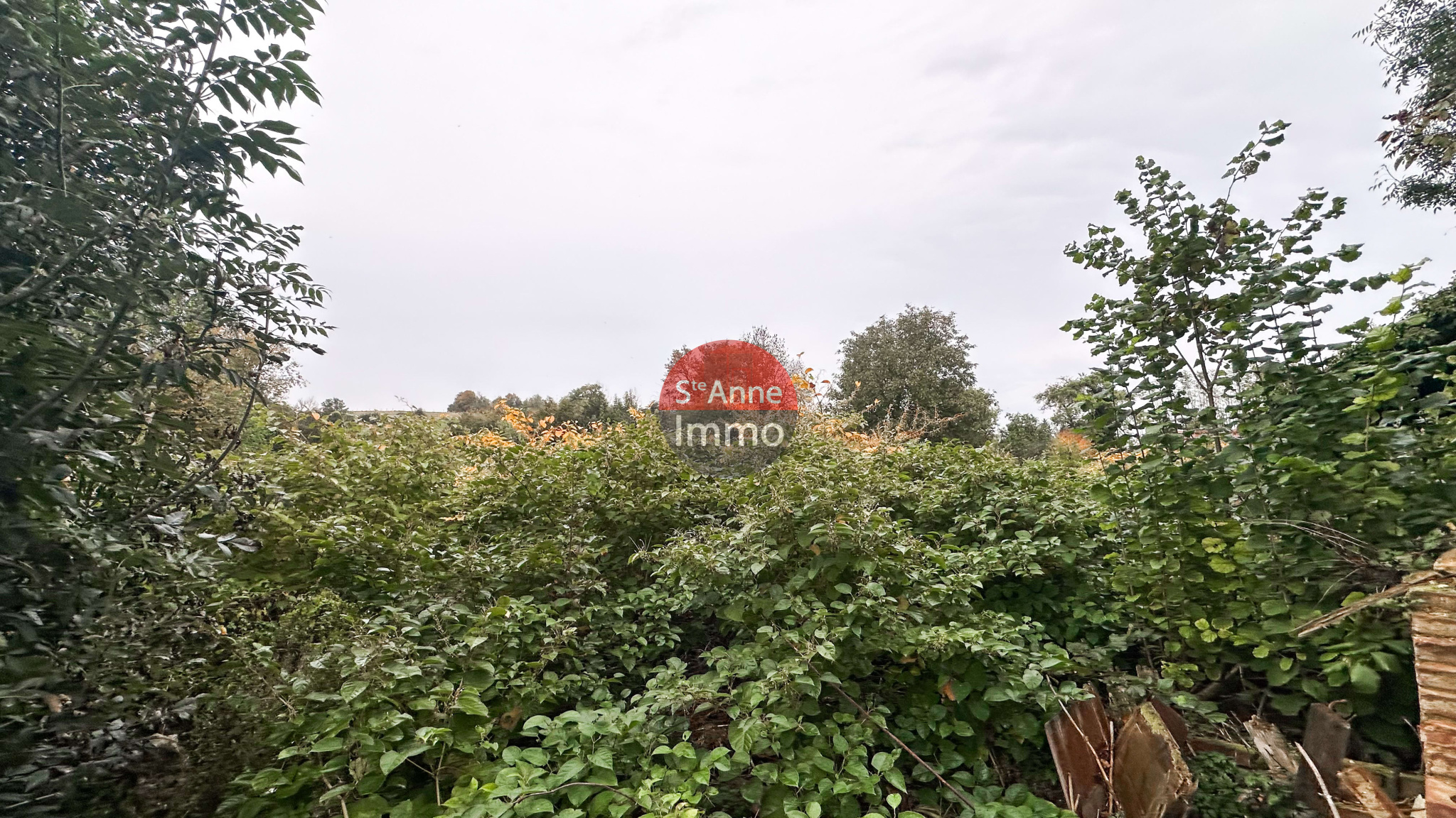 Immo80 – L'immobilier à Amiens et dans la Somme-FREMONTIERS – LONGERE – 105m2 – TRAVAUX A PREVOIR – JARDIN