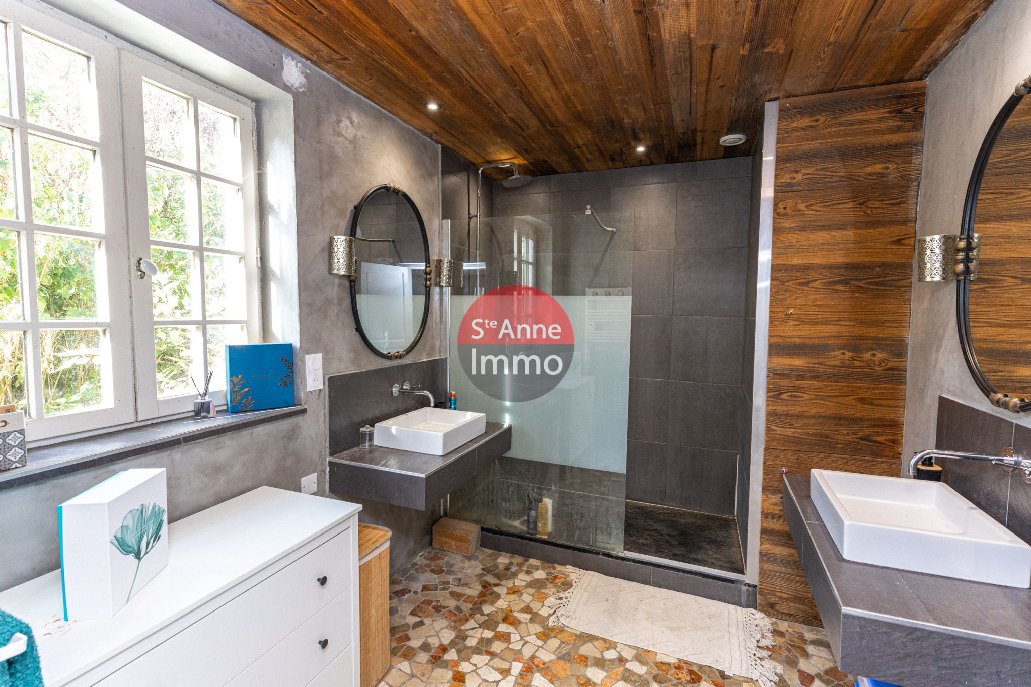 Immo80 – L'immobilier à Amiens et dans la Somme-BEHENCOURT – MAISON – 200 M2 – 3 CHAMBRES – 1 BUREAU – PISCINE – JARDIN
