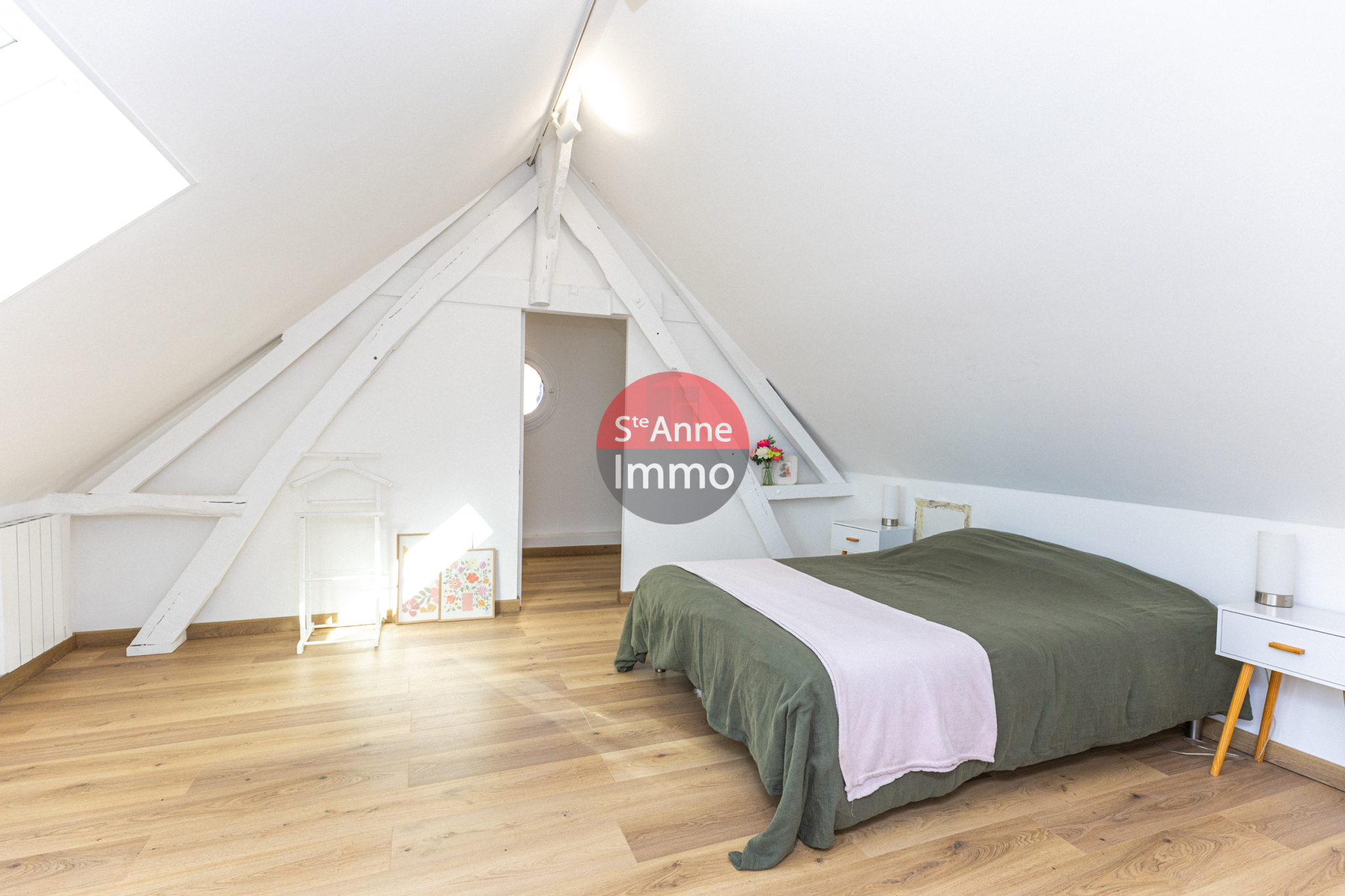 Immo80 – L'immobilier à Amiens et dans la Somme-BEHENCOURT – MAISON – 200 M2 – 3 CHAMBRES – 1 BUREAU – PISCINE – JARDIN