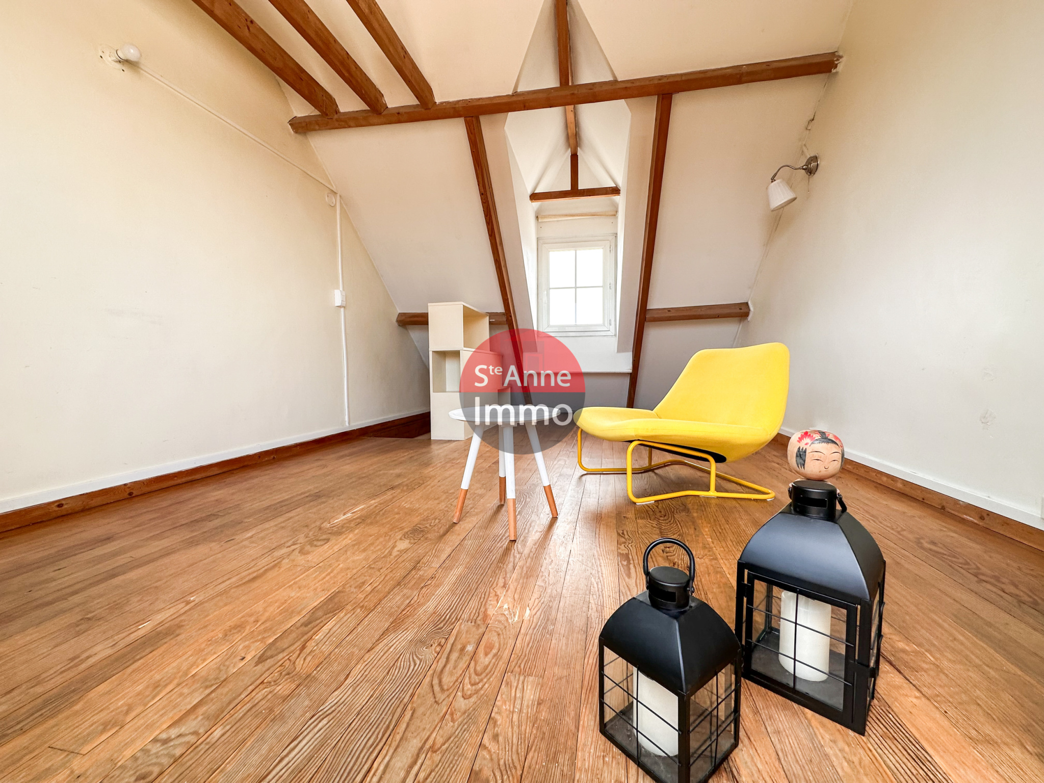 Immo80 – L'immobilier à Amiens et dans la Somme-AMIENS – SAINT LEU – IMMEUBLE – 93 M2 – 1 COMMERCE – 3 LOGEMENTS – BALCON
