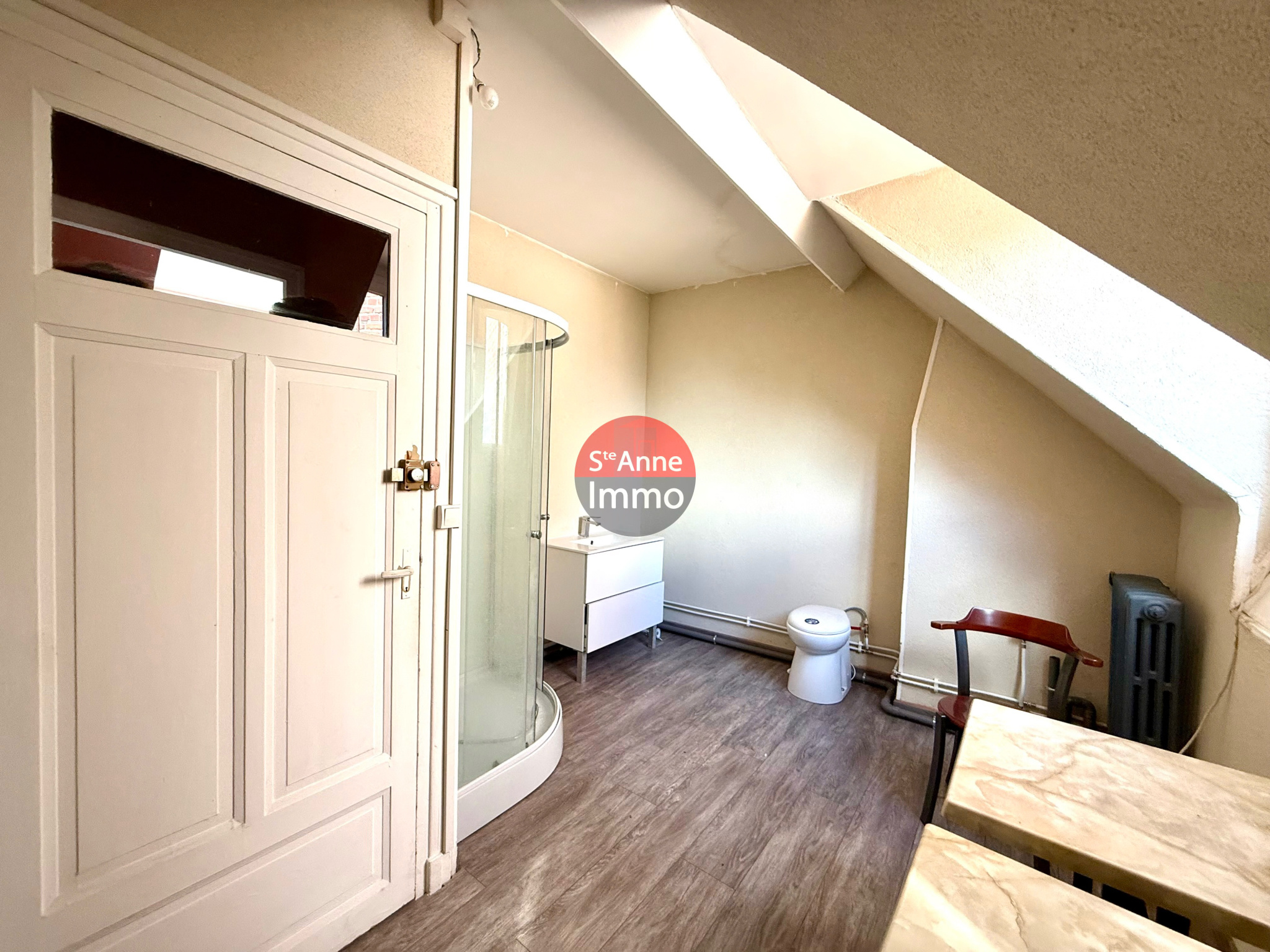 Immo80 – L'immobilier à Amiens et dans la Somme-ROYE – LOCAL – APPARMENTS – IMMEUBLE DE RAPPORT