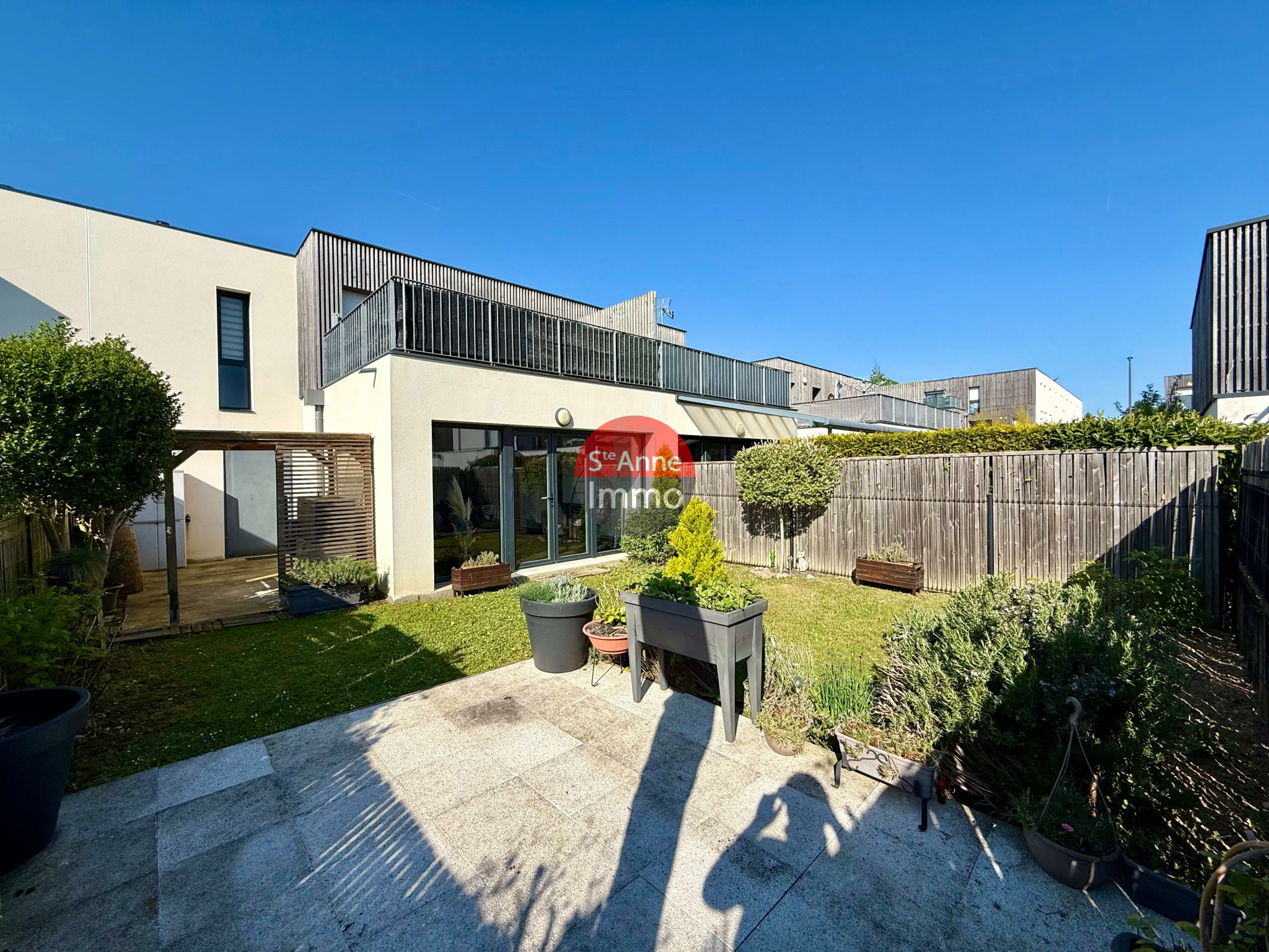 Immo80 – L'immobilier à Amiens et dans la Somme-AMIENS – 110m2 – PLEIN SUD – MAISON – 4 CHAMBRES – AUTONOMIE DE...