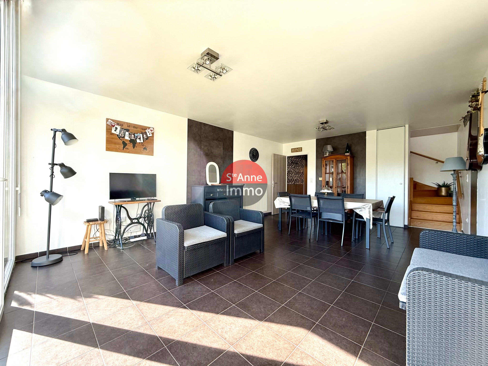 Immo80 – L'immobilier à Amiens et dans la Somme-AMIENS – 110m2 – PLEIN SUD – MAISON – 4 CHAMBRES – AUTONOMIE DE PLAIN PIED – GARAGE – JARDIN – PLACE DE PARKIN