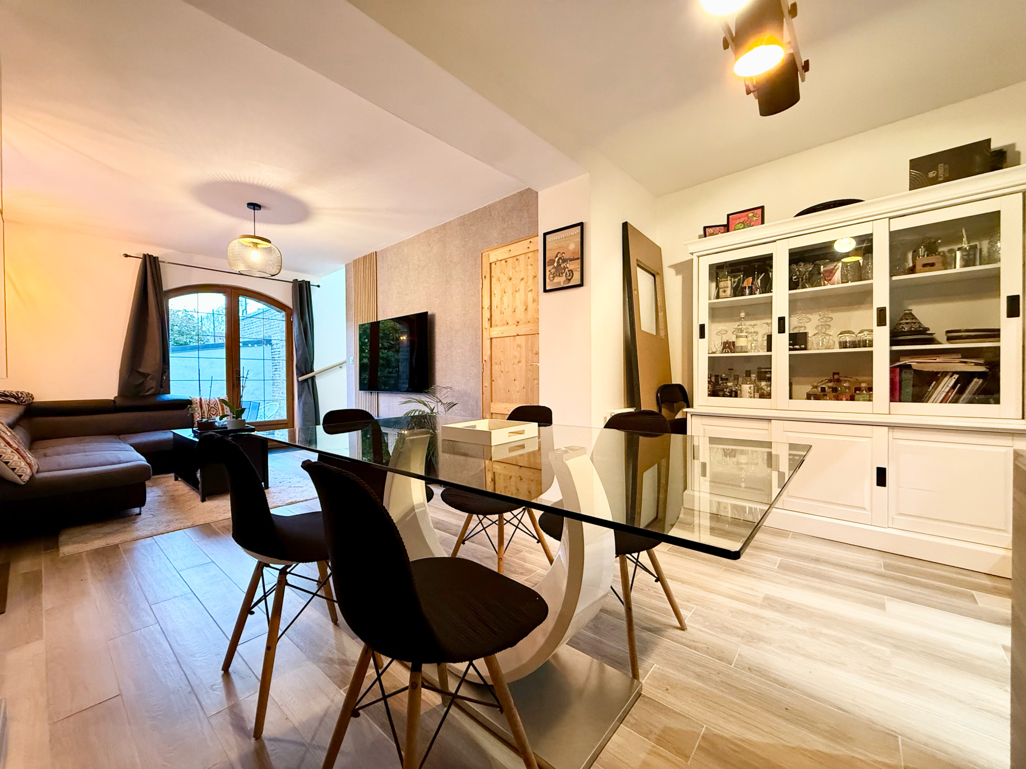Immo80 – L'immobilier à Amiens et dans la Somme-AMIENS – QUARTIER SAINT PIERRE – 2 CHAMBRES – JARDIN – DEPENDANCE –...